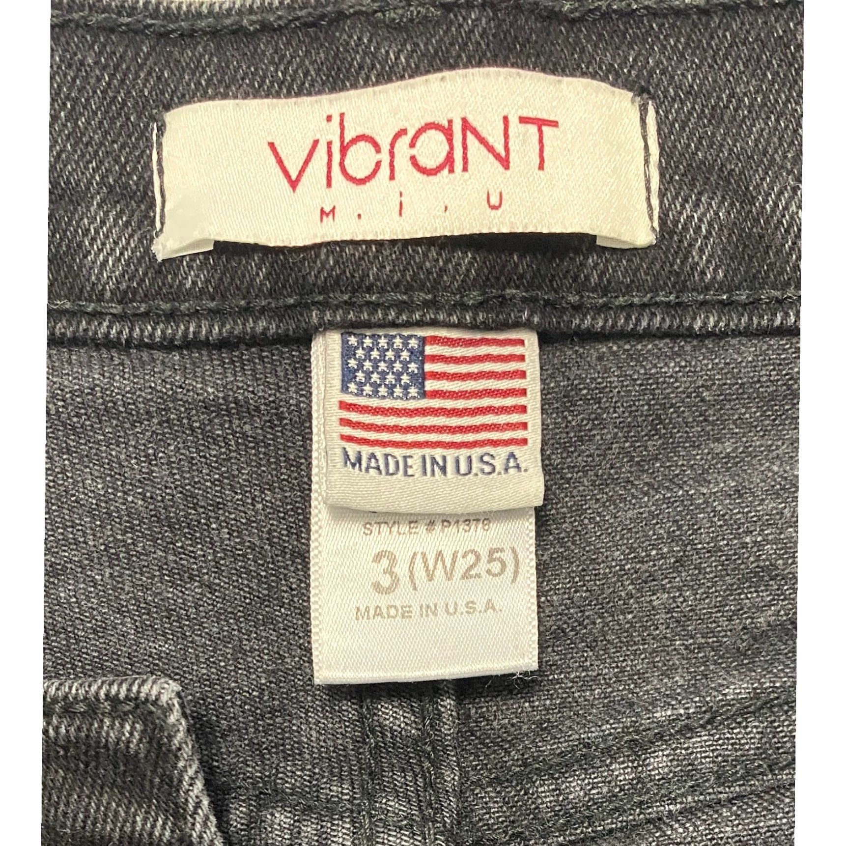 Vintage VIBRANT MIU Jeans Black Distressed Ripped High Rise Straight Leg 3 Juniors Women's USA Made Size 26" / US 2 / IT 38 - 5 Thumbnail