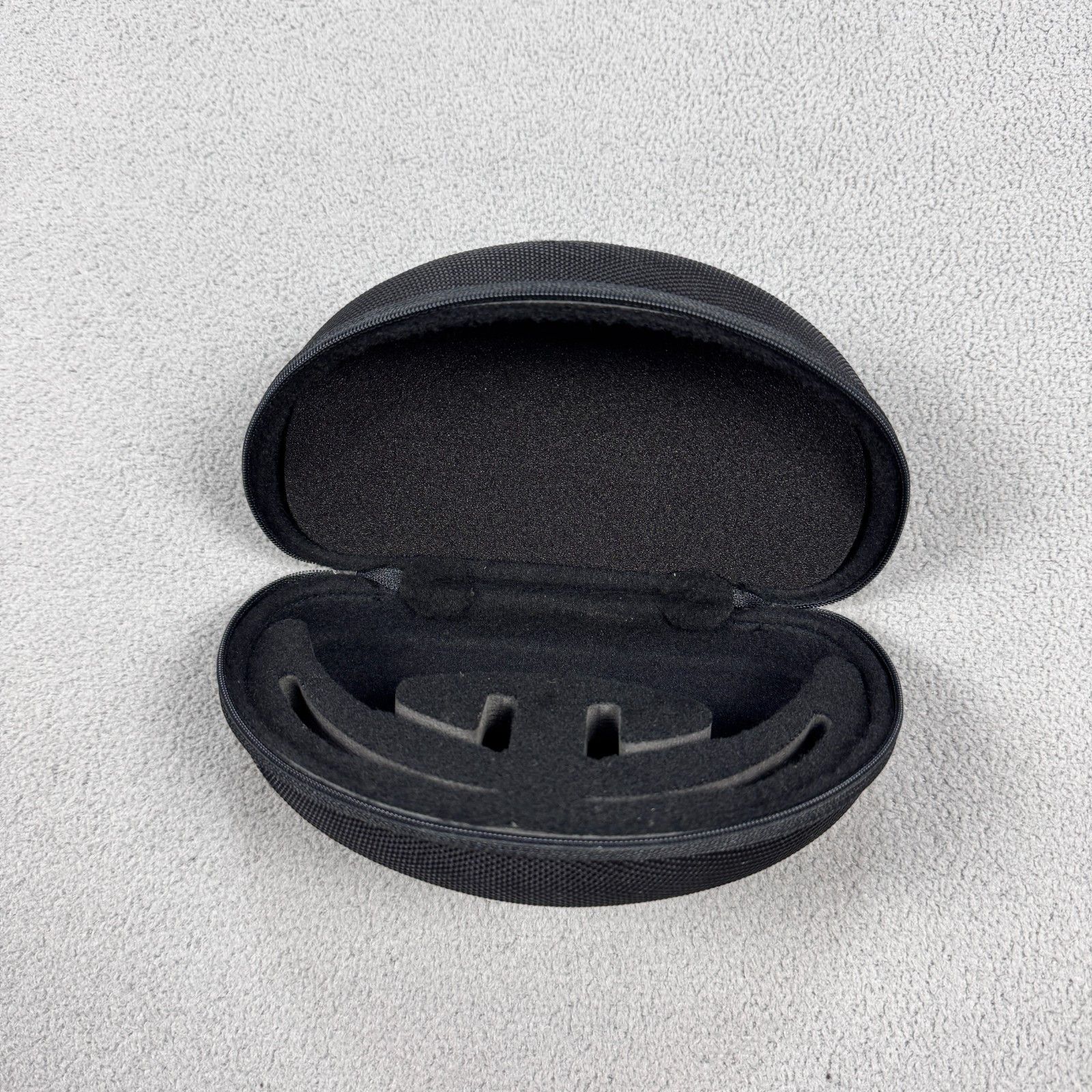 Oakley Oakley Hard Vault Case Black Ballistic Nylon Sunglasses Size ONE SIZE - 3 Thumbnail