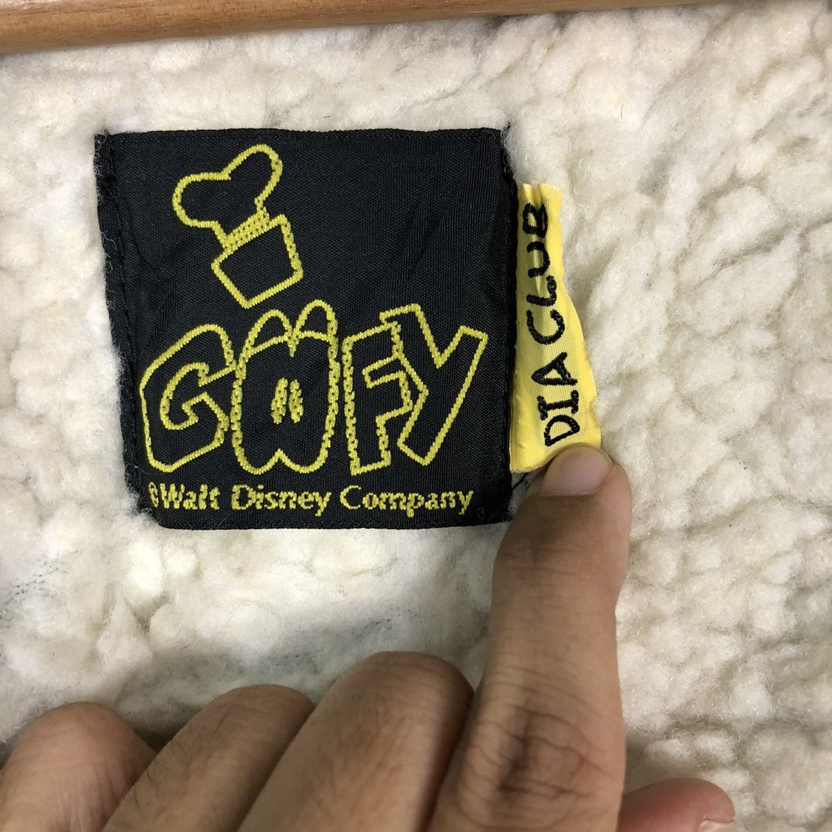 Cartoon Network 📌VINTAGE WALT DISNEY COMPANY GOOFY BIG LOGO JACKET Size US L / EU 52-54 / 3 - 19 Thumbnail
