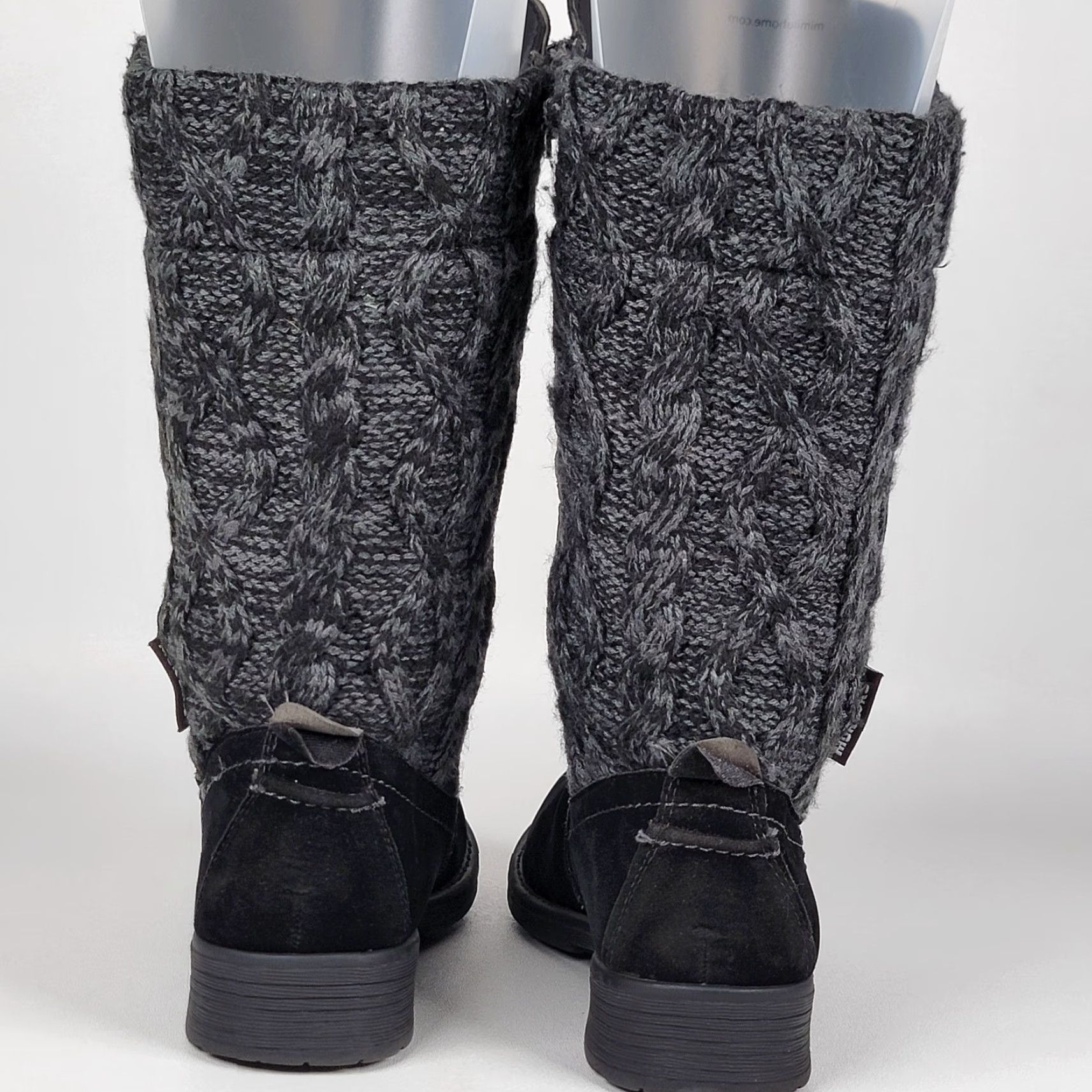 Vintage MUK LUKS Women’s Boot Mid Calf Black Knit Faux Fur Zip Up Casey 9 Snow Boot Vintage No? Size US 9 / IT 39 - 7 Thumbnail
