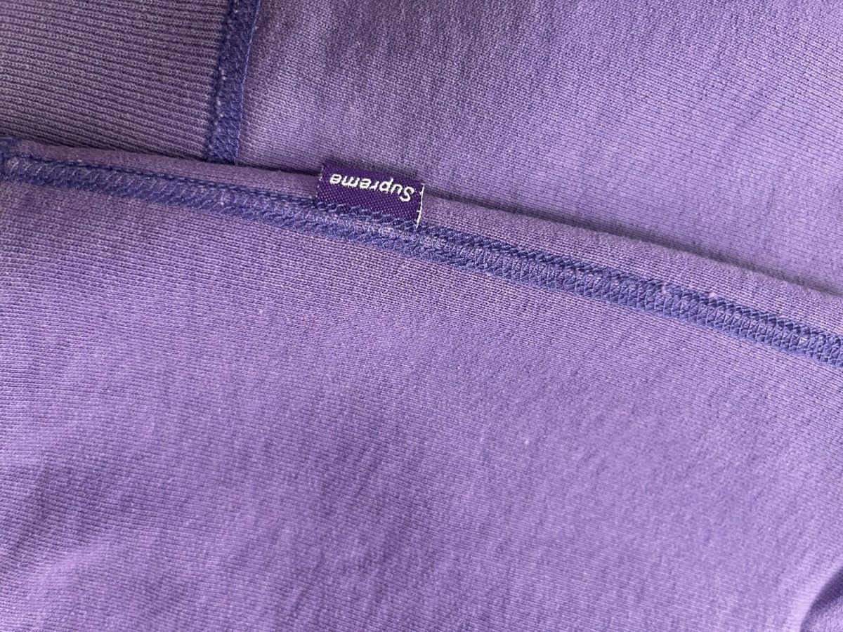 Supreme Supreme 2005 teal on purple box logo crewneck Size US M / EU 48-50 / 2 - 6 Thumbnail