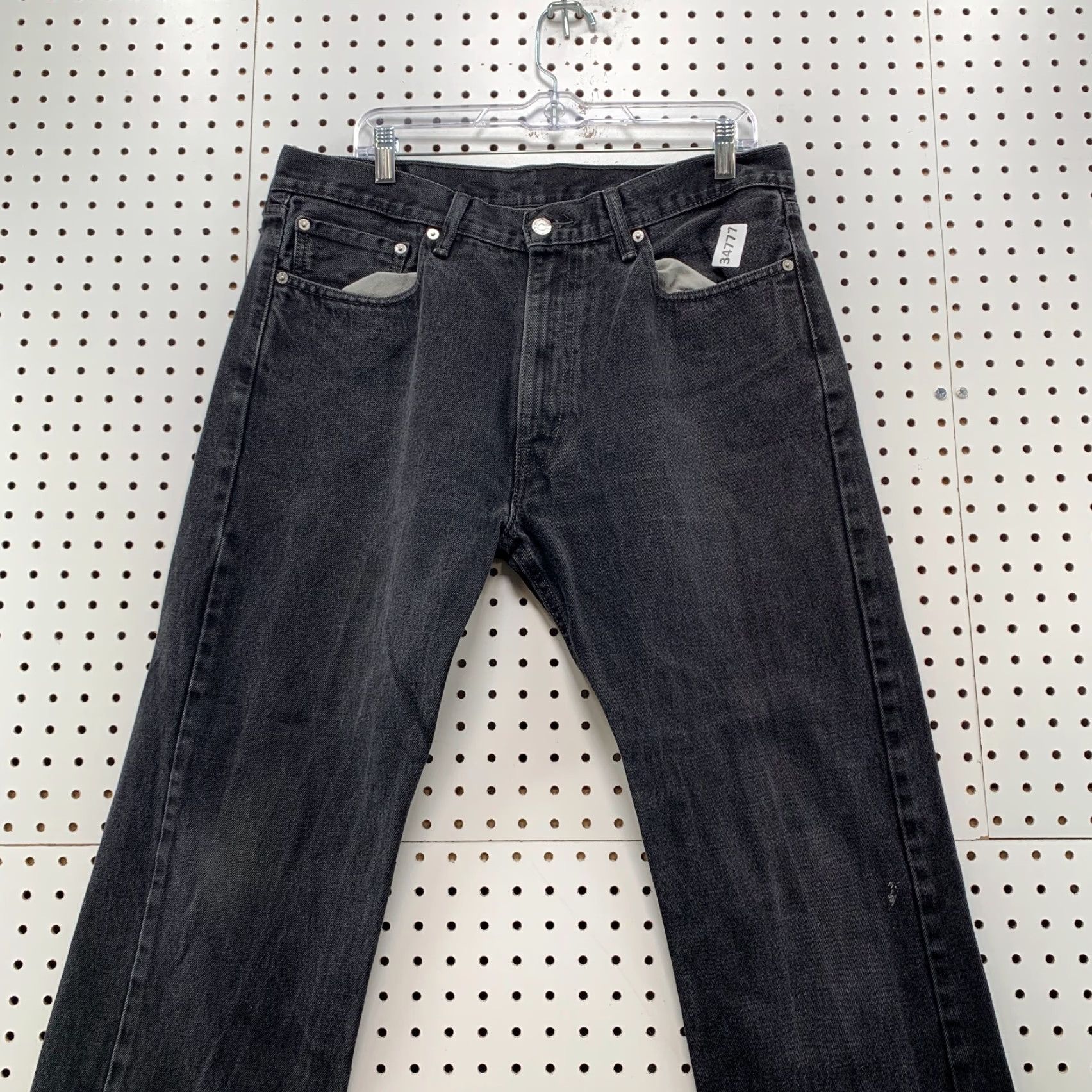 Levi's VINTAGE Levi's 505 Black Denim Jeans Mens Size 36x30 Red Tab Straight Leg Casual Size US 36 / EU 52 - 5 Thumbnail