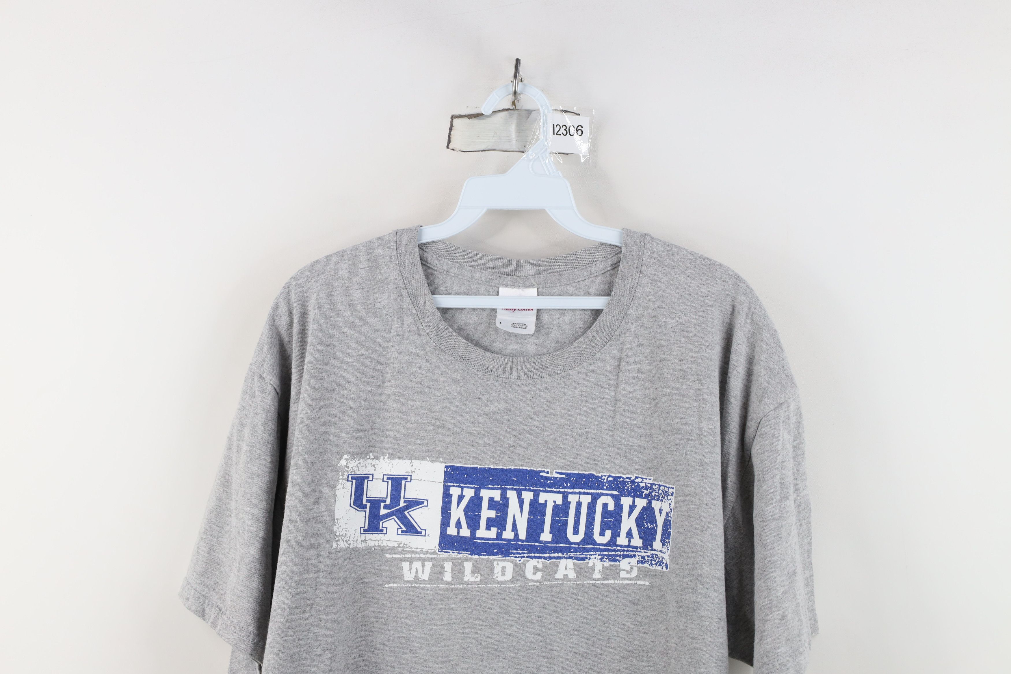 Vintage Vintage Y2K University of Kentucky Short Sleeve T-Shirt Gray Size US L / EU 52-54 / 3 - 2 Thumbnail