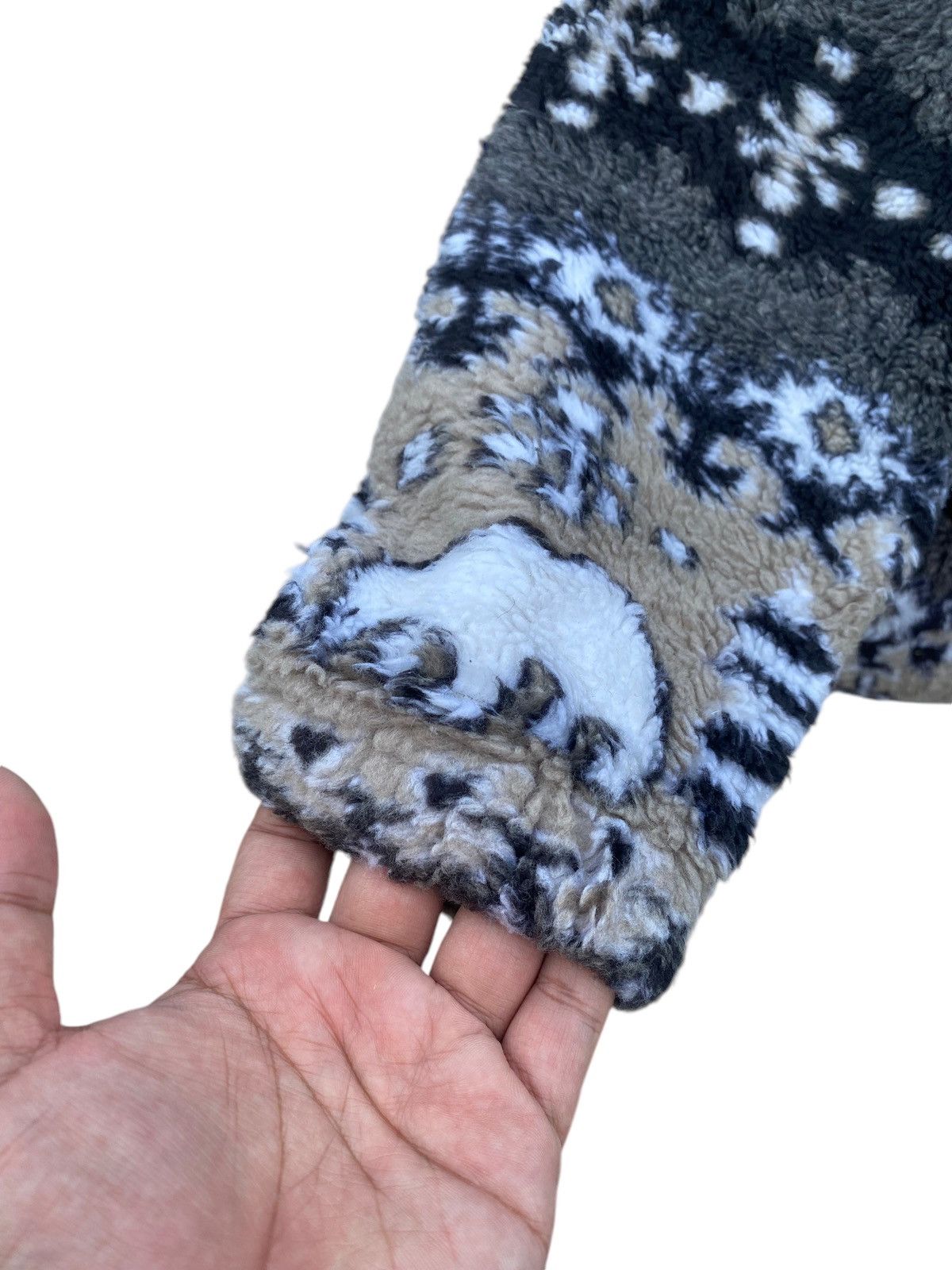 Mountain Hardwear VINTAGE WINTER MOUNTAIN FLEECE FULL PRINT FLEECE JACKET Size US M / EU 48-50 / 2 - 4 Thumbnail