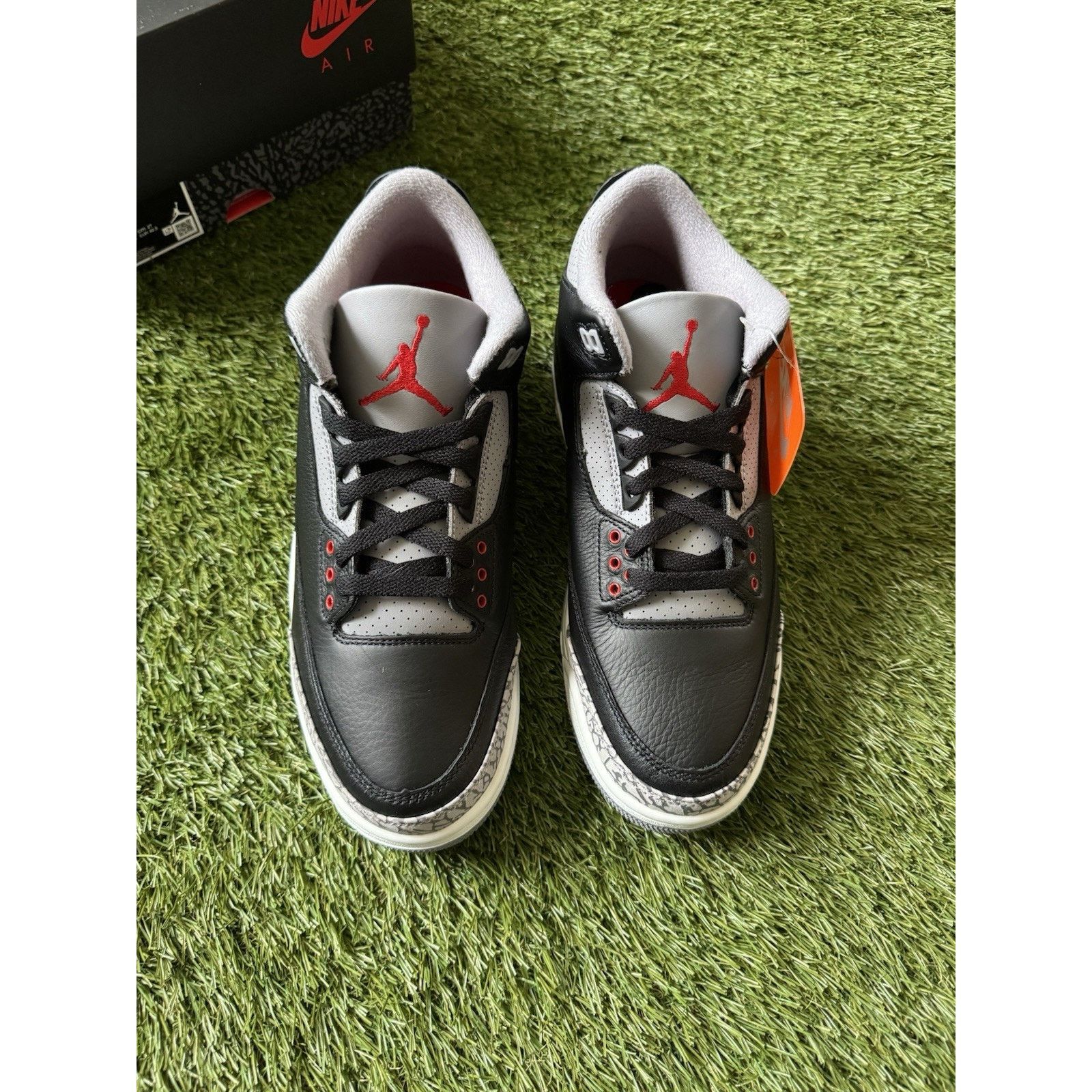 Jordan Brand Air Jordan 3 Retro OG 2024 Black Cement Size 9 Men’s Size US 9 / EU 42 - 4 Thumbnail