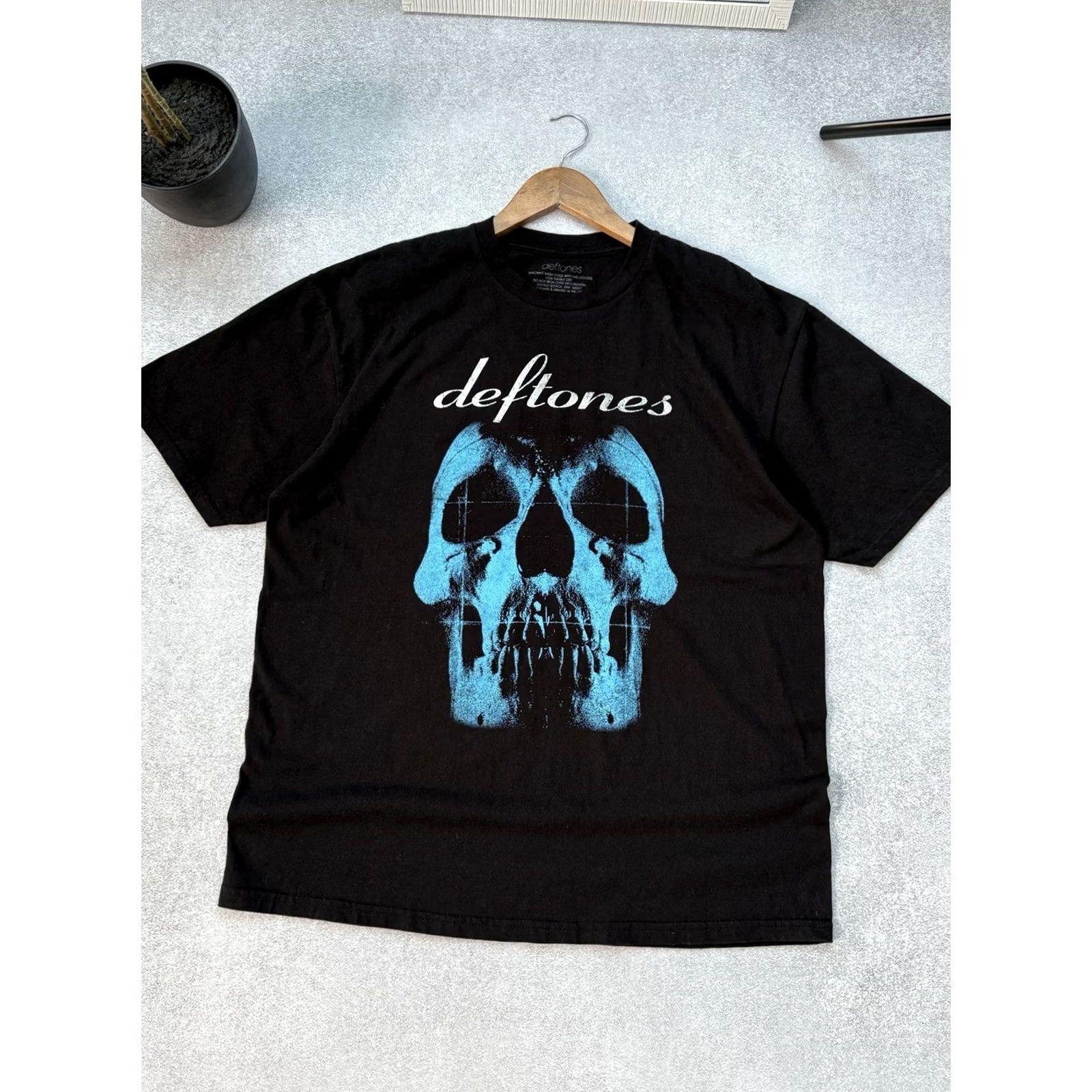 Scully VINTAGE Deftones T-Shirt Graphic Print Logo Short Sleeve Black XL Unisex Adults Crew Neck Band 90s Rock T-Shirt Size US XL / EU 56 / 4 - 3 Thumbnail
