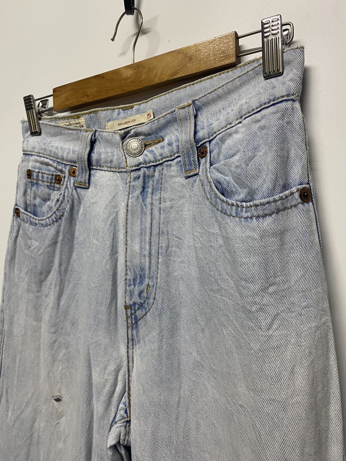 Levi's Levis Premium Jeans Distressed Denim Balloon Leg Big E Pants Size 26" / US 2 / IT 38 - 8 Thumbnail