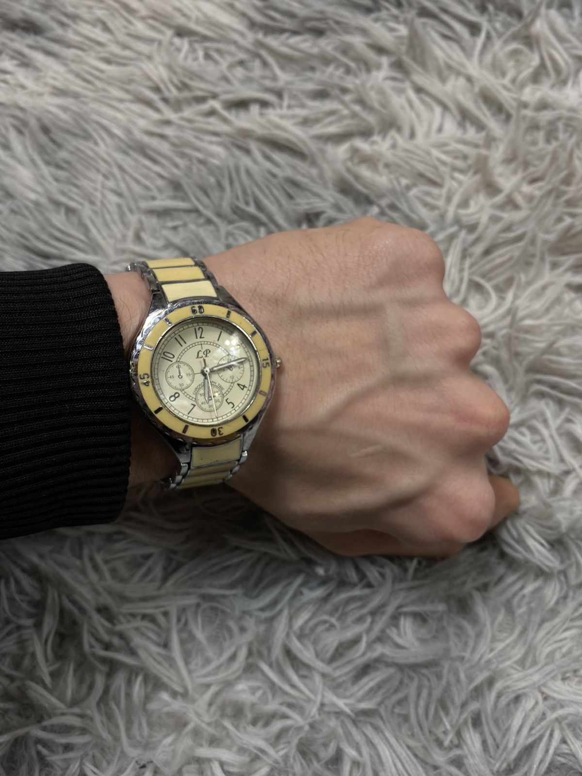 Japanese Brand LP Quartz Watch – Vintage Racing Style Size ONE SIZE - 9 Thumbnail