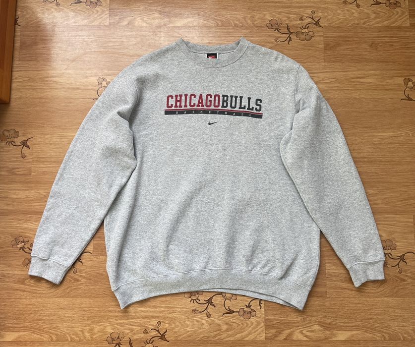 Chicago bulls best sale nike sweatshirt vintage