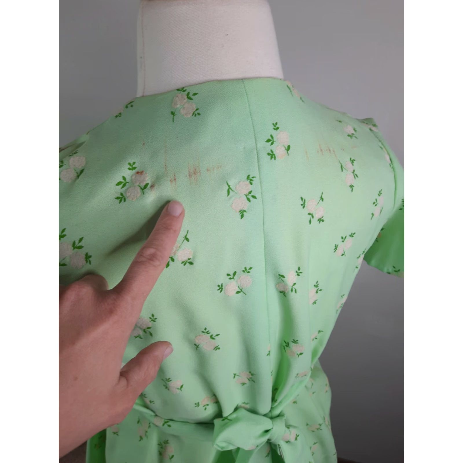 Vintage VINTAGE Maxi Dress Gown Flutter Sleeve Mint Green Large 14/16 V neck 60s 70s Boho Handmade Party Womens Size S / US 4 / IT 40 - 5 Thumbnail
