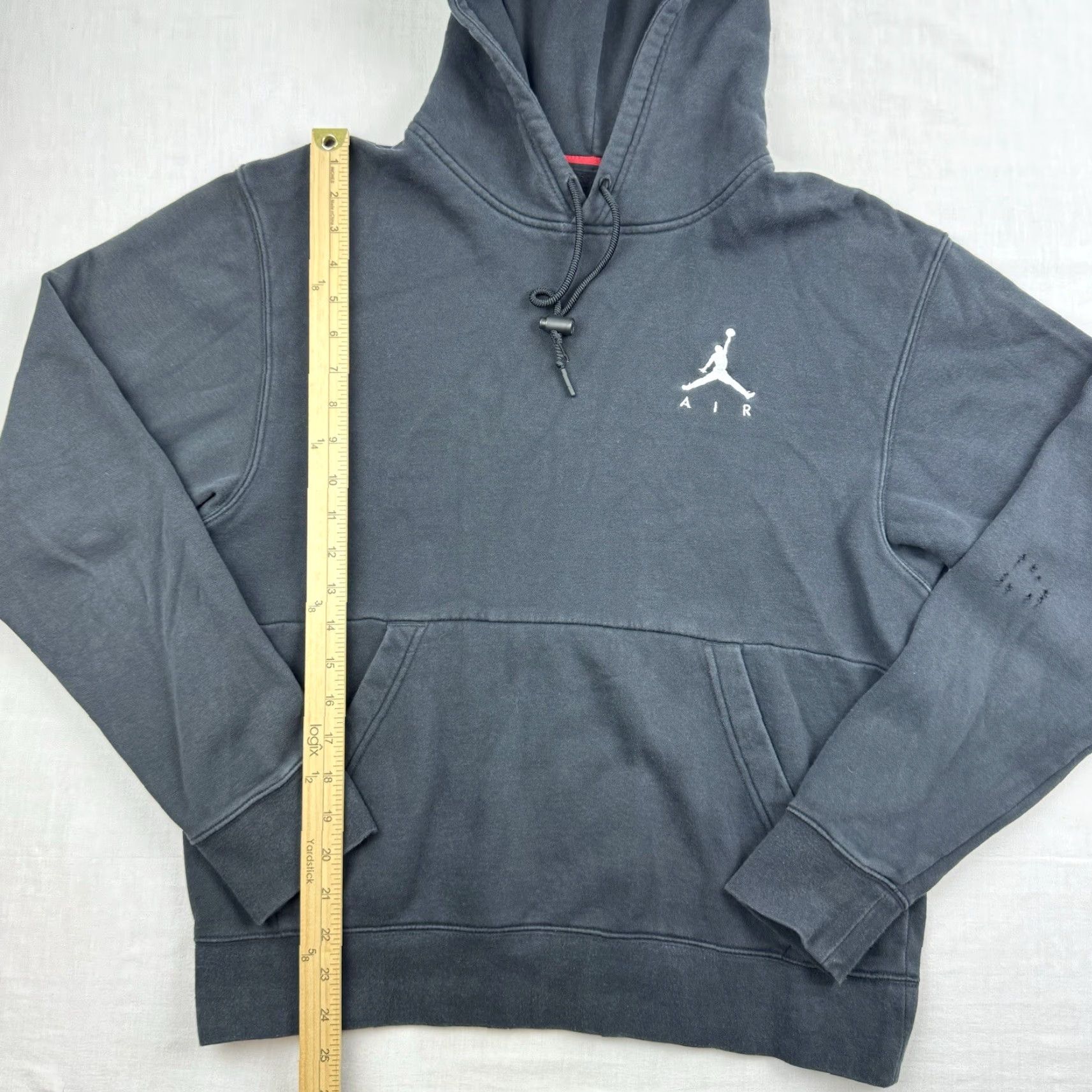 Jordan Brand Vintage Nike Air Jordan Hoodie Adult Small Black Sweatshirt Y2K Pullover Logo Size US S / EU 44-46 / 1 - 6 Thumbnail
