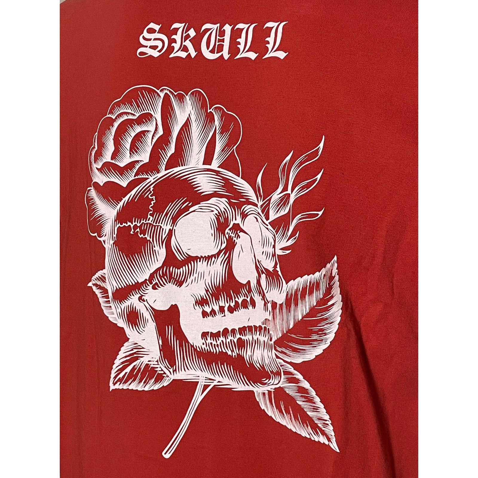 Marcelo Burlon Marcelo Burlon County of Milan Skull & Rose Red Graphic Tee Size US S / EU 44-46 / 1 - 12 Thumbnail