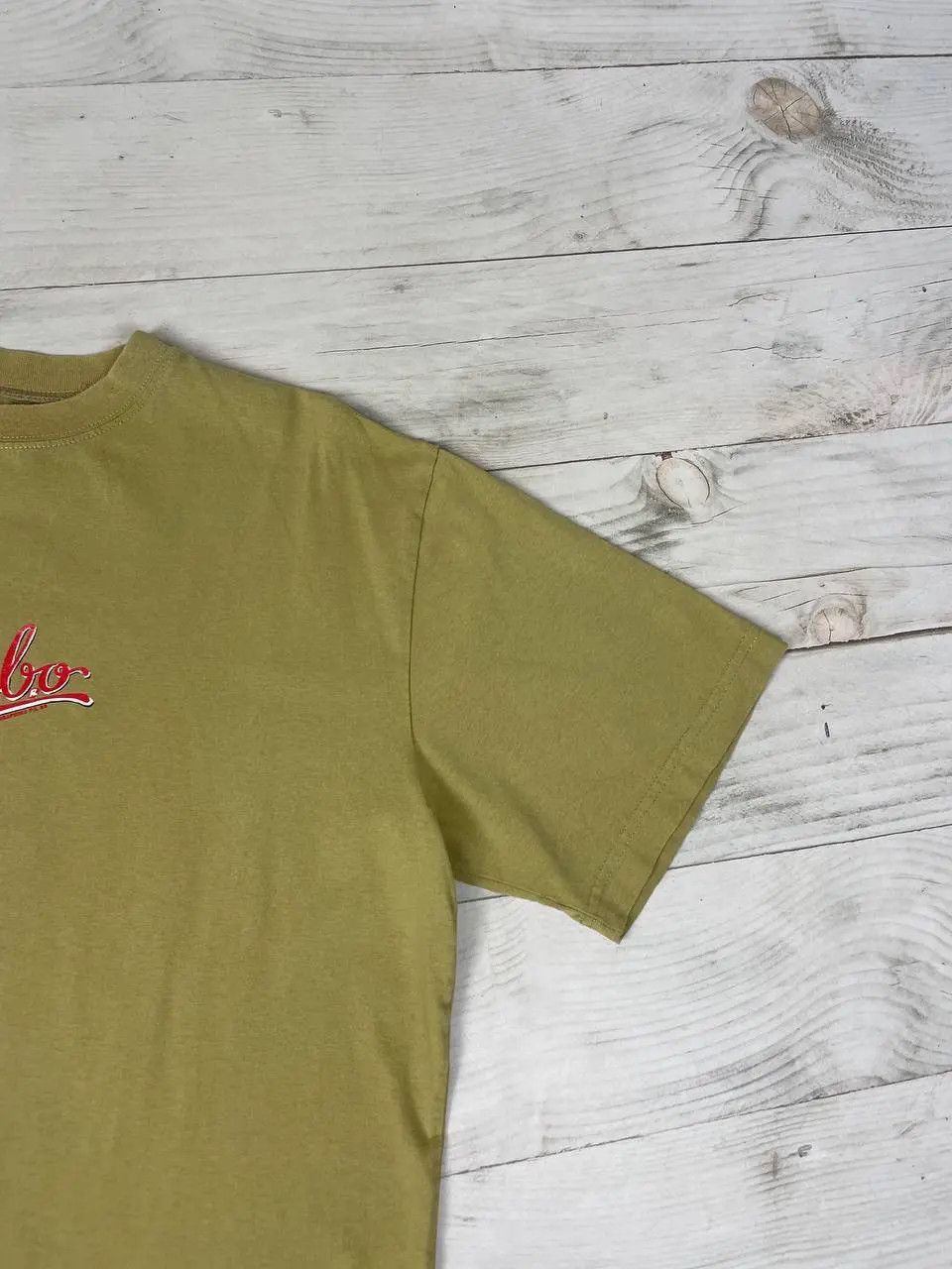 Mambo Vintage Mambo 1998 Surf Pig T Shirt Australian Size US L / EU 52-54 / 3 - 15 Thumbnail