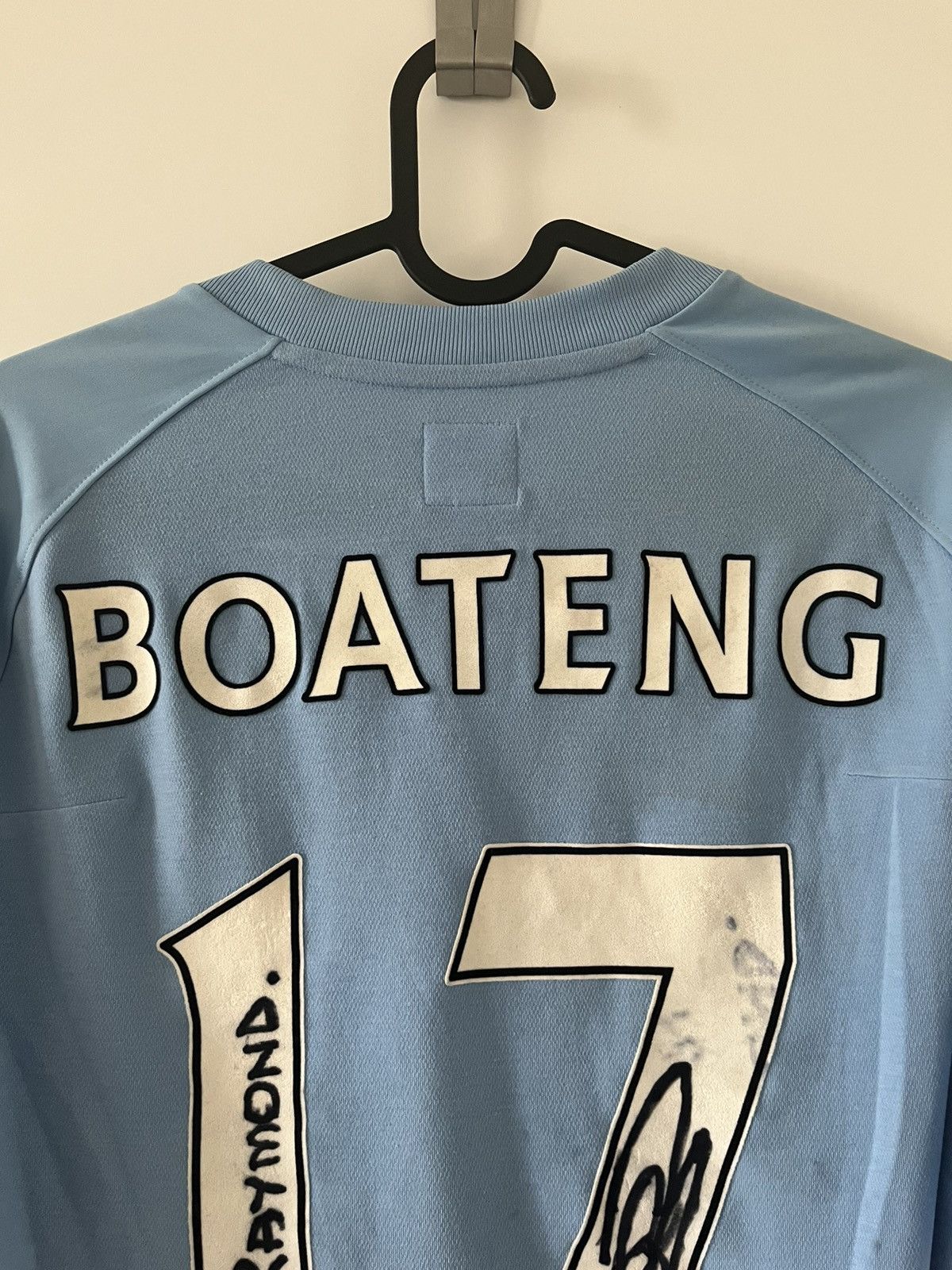 Manchester City umbro 2010/2011 domowa Boateng z autografem — zdjęcie 4
