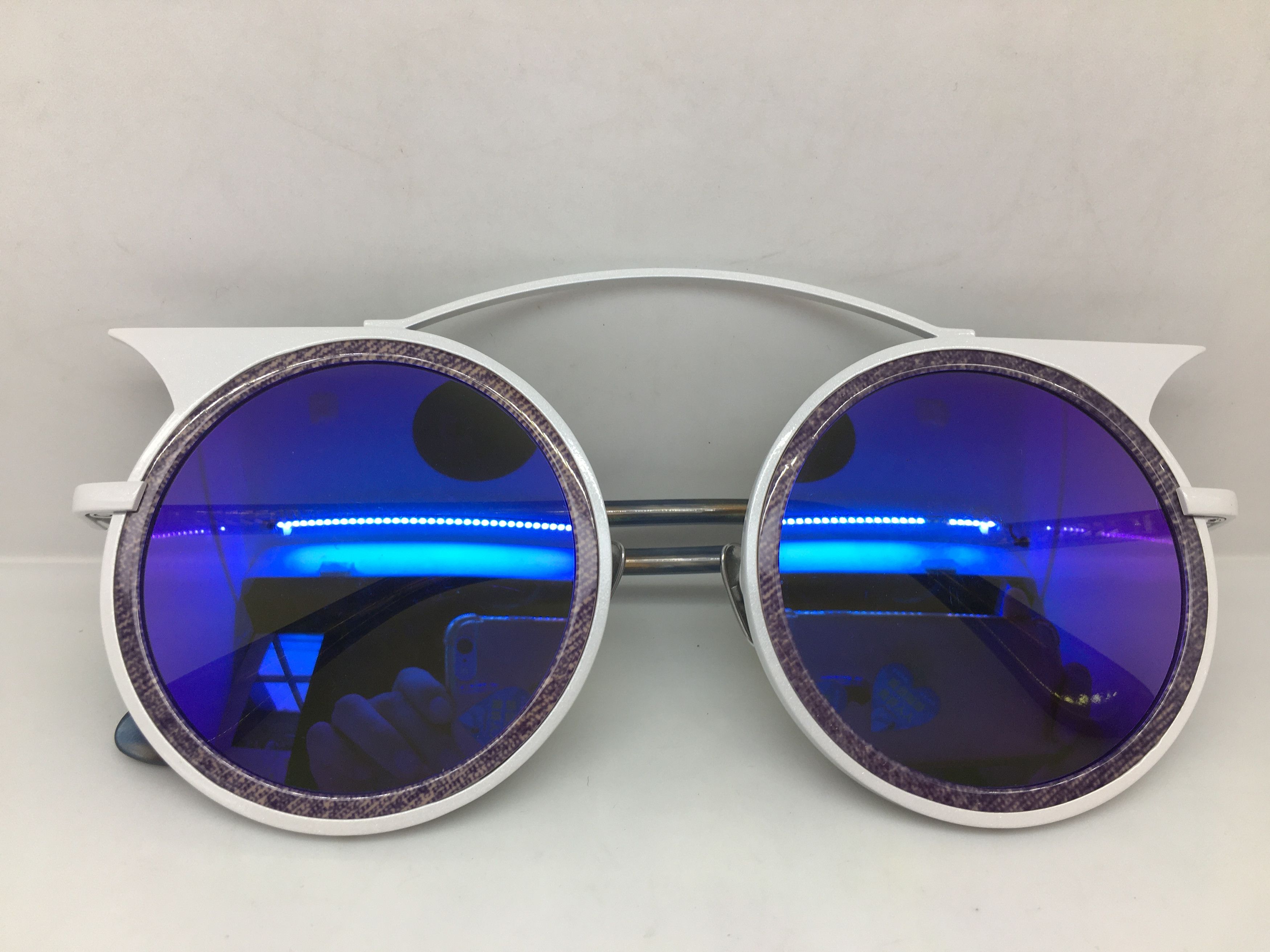 Other EOS E8510S White Round Sunglasses Frame Show Time Size ONE SIZE - 5 Thumbnail