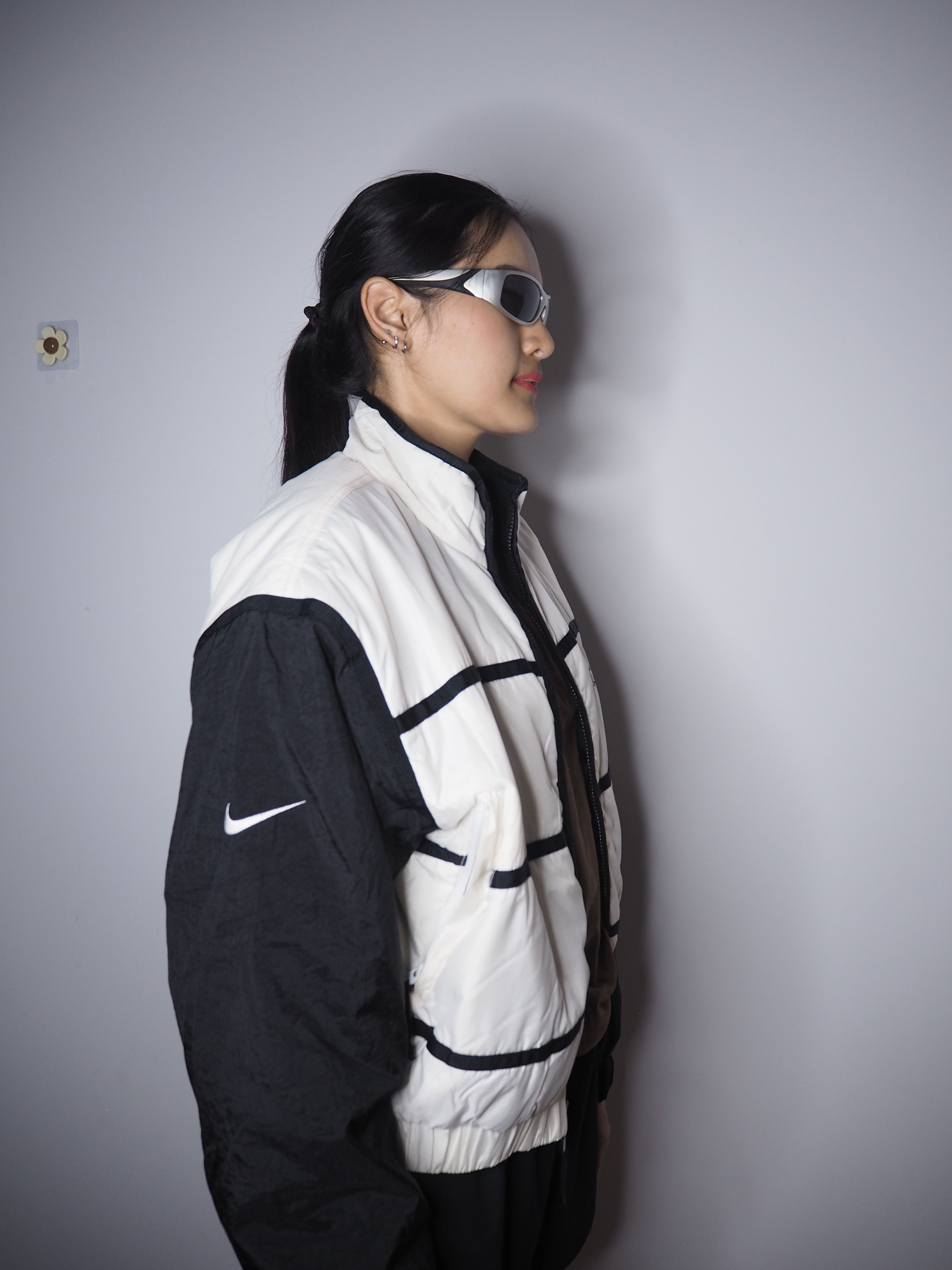 Nike Vintage Nike Bubble Jacket Women Size M Size US S / EU 44-46 / 1 - 6 Thumbnail