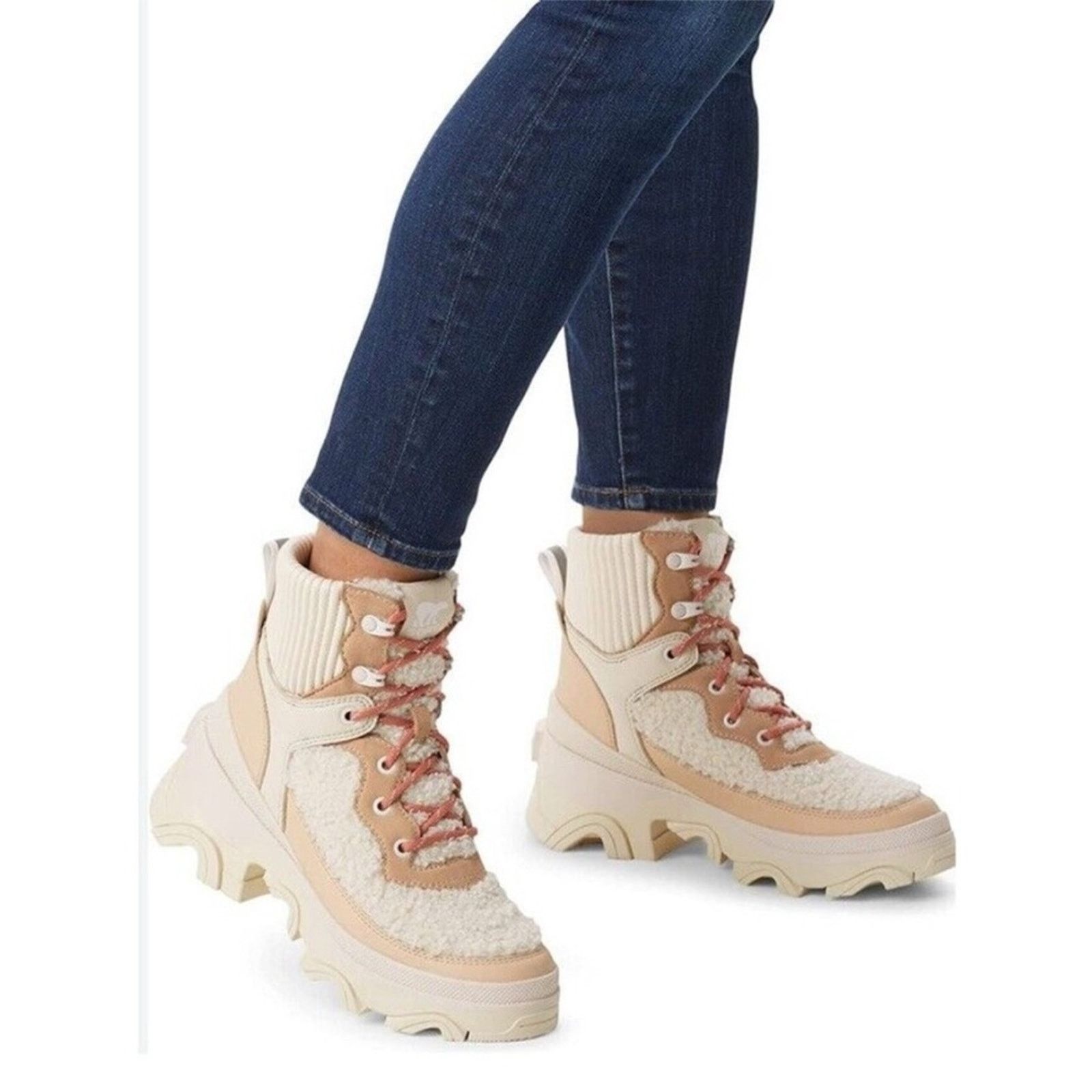 SOREL Sorel Tan and Cream Winter Boots Size US 7.5 / IT 37.5 - 3 Thumbnail