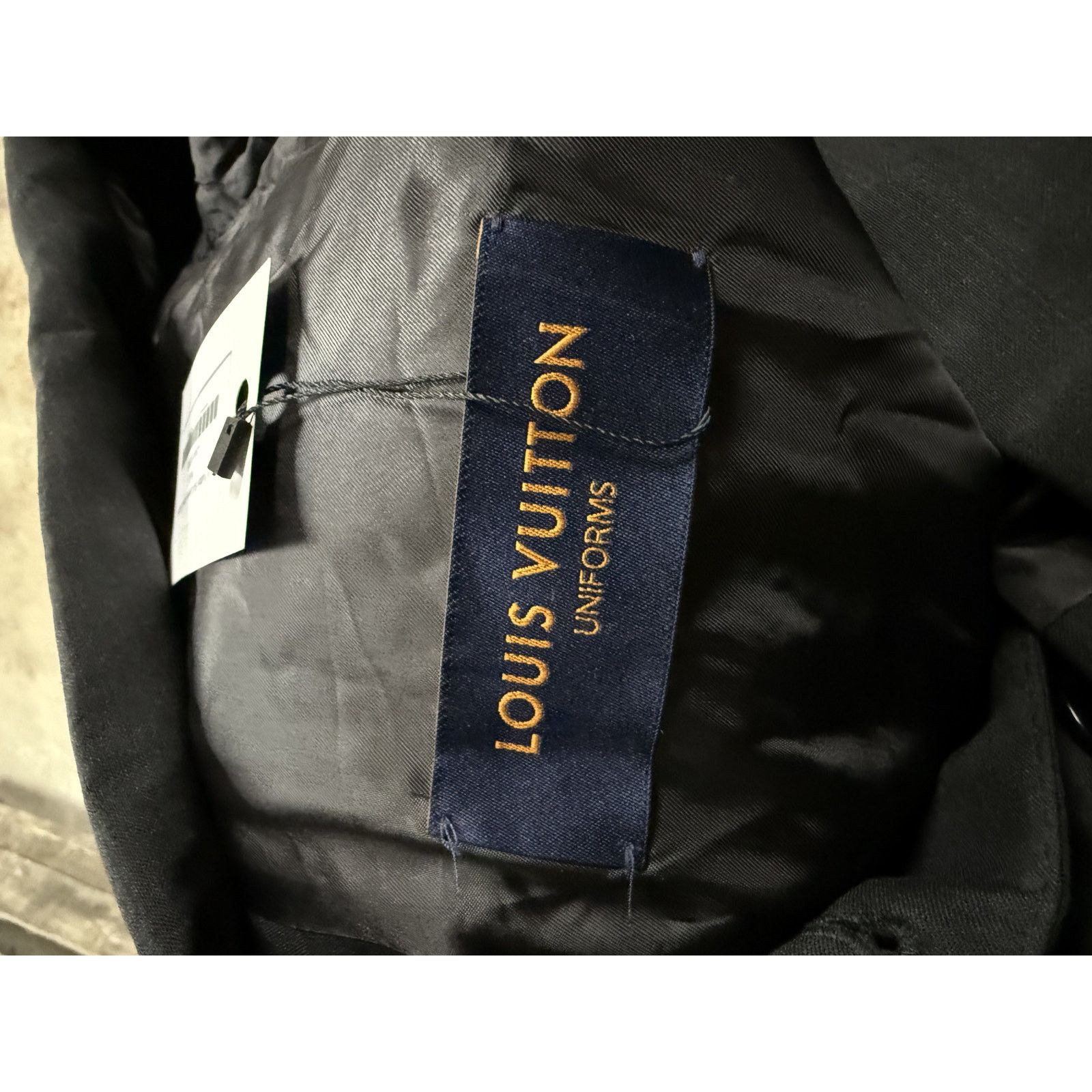 Louis Vuitton Louis Vuitton Suit Jacket Grey Used 52 (Large) Size US L / EU 52-54 / 3 - 4 Thumbnail