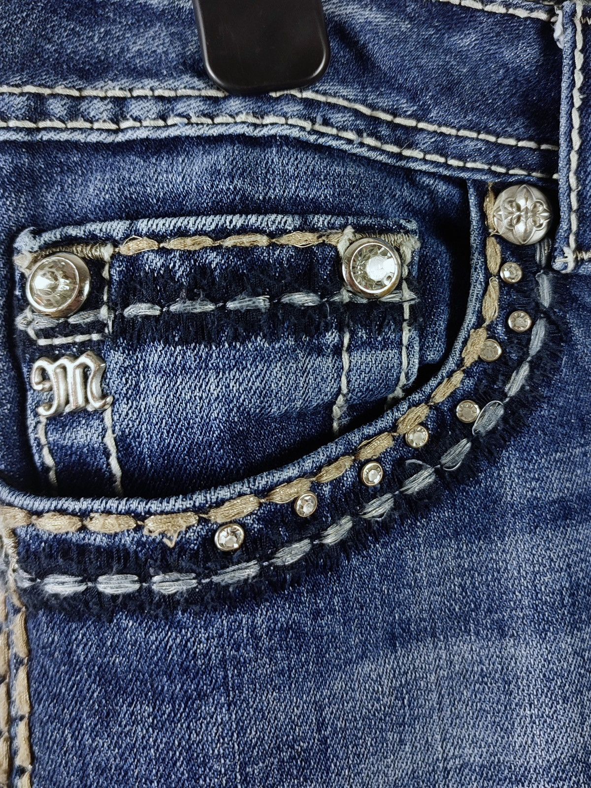 Miss Me Y2K Miss Me Rhinestones Embroidered Denim Jeans Size 30" / US 8 / IT 44 - 6 Thumbnail