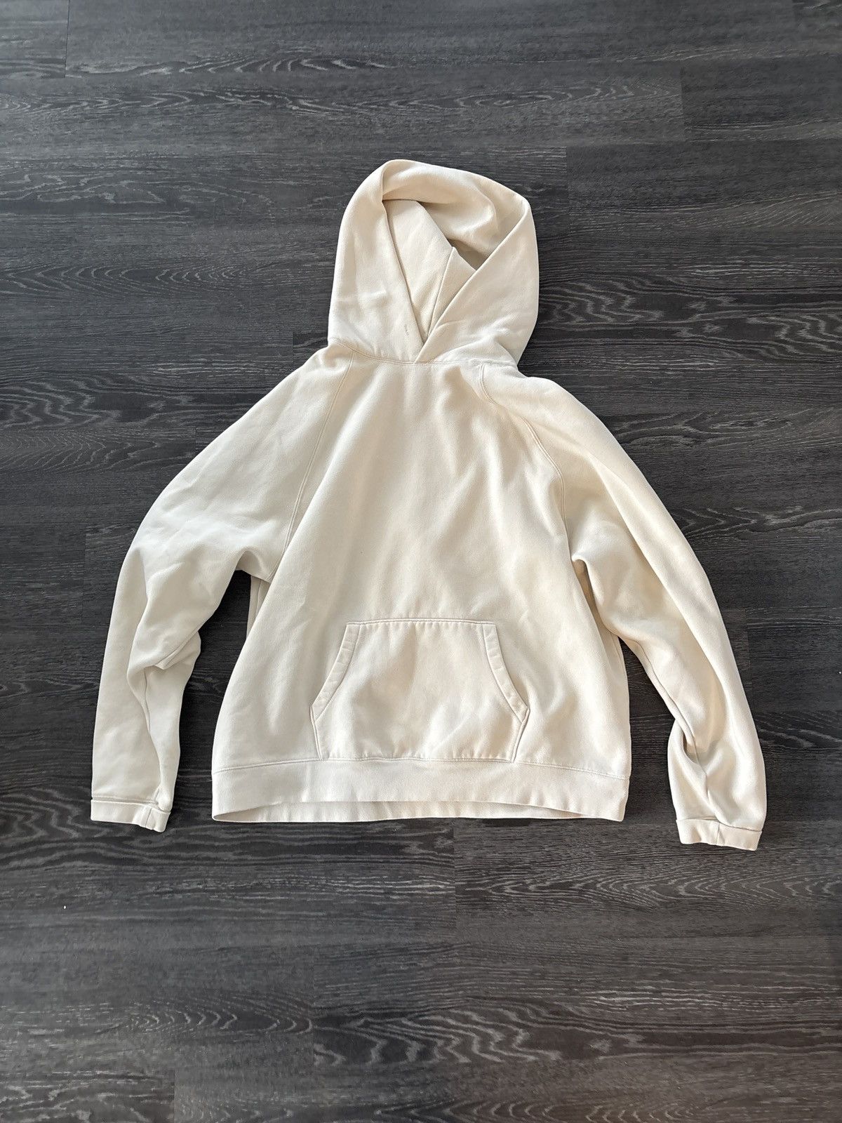 Cream Essentials Hoodie Size XL SS21
