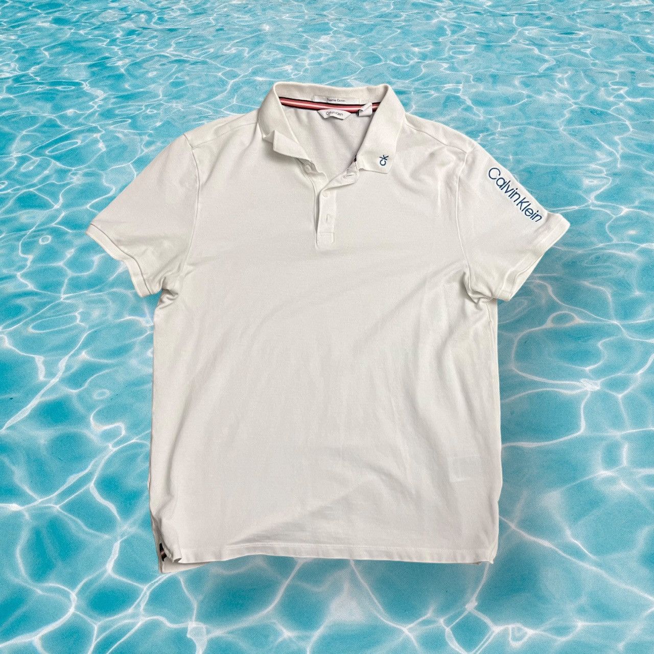 Calvin Klein Calvin Klein Shoulder Print White Polo Shirt Size US M / EU 48-50 / 2 - 1 Thumbnail