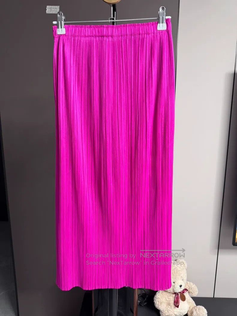 Issey Miyake Issey Miyake size:1 Vibrant Rose Pink Midi Skirt Size 22" - 2 Thumbnail