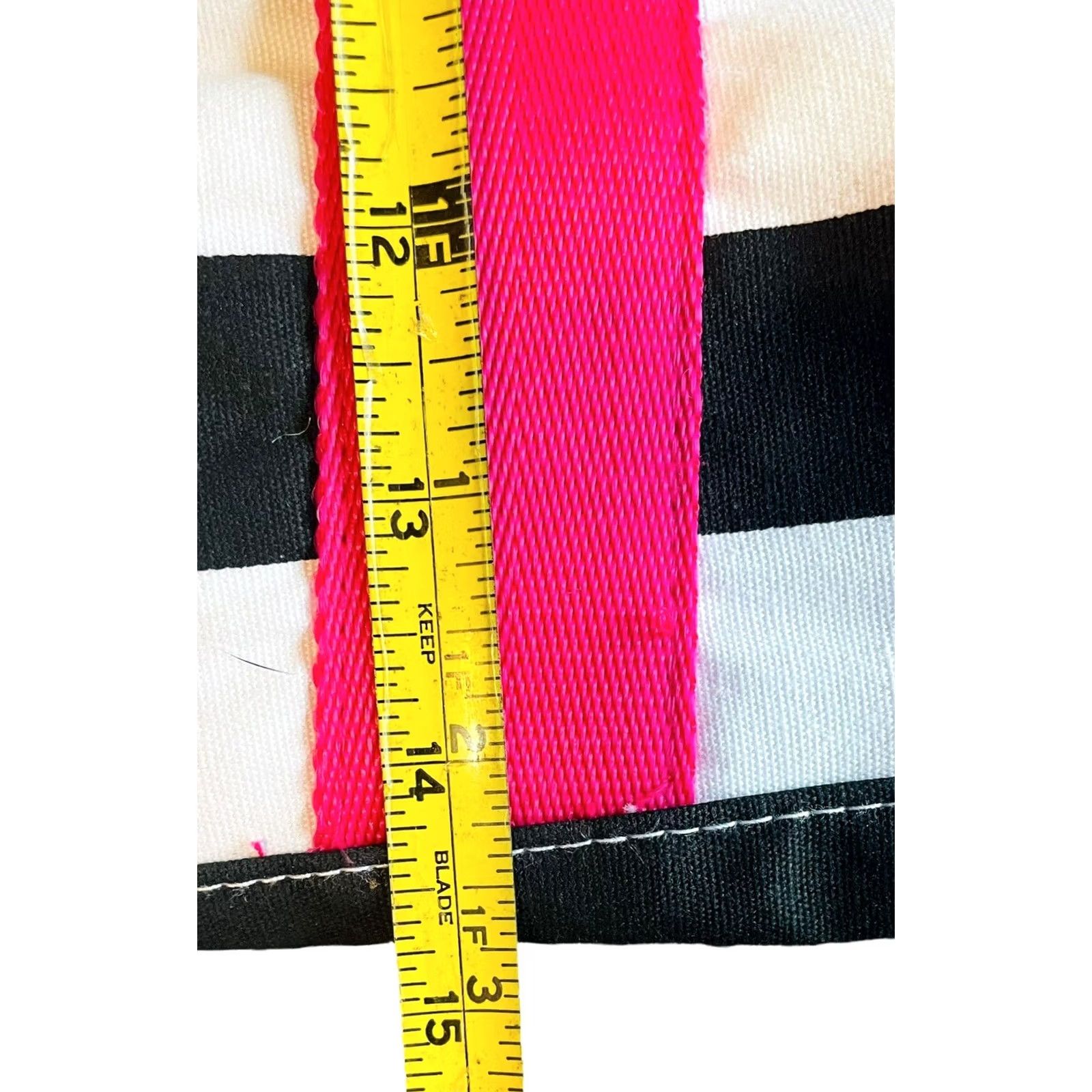 Victoria's Secret Viktoria's Secret Pink White Black Stripes Duffle Bag Overnight Weekender New Size ONE SIZE - 6 Thumbnail