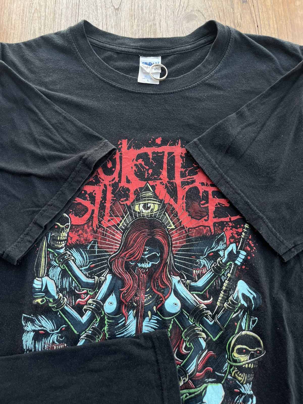 Band Tees SUICIDE SILENCE Tribal Demon Death Metal band Tshirt Size US L / EU 52-54 / 3 - 6 Thumbnail