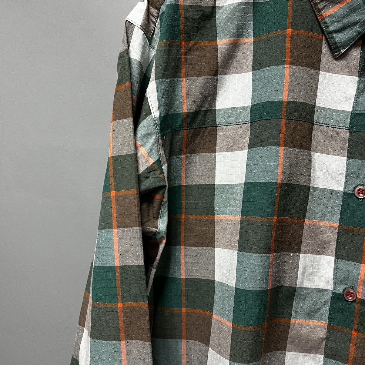 Salomon Salomon Shirt Button Up Men’s Plaid size M Size US M / EU 48-50 / 2 - 5 Thumbnail
