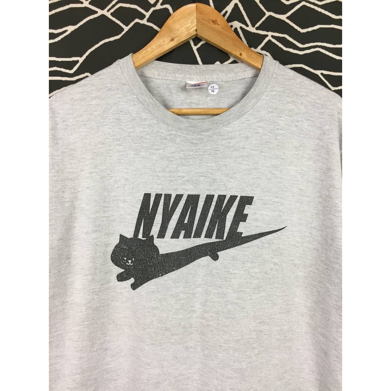 Japanese Brand × Vintage NYAIKE Cat Logo Nike Swoosh Parody Funny Tee Size XL Size US XL / EU 56 / 4 - 3 Thumbnail