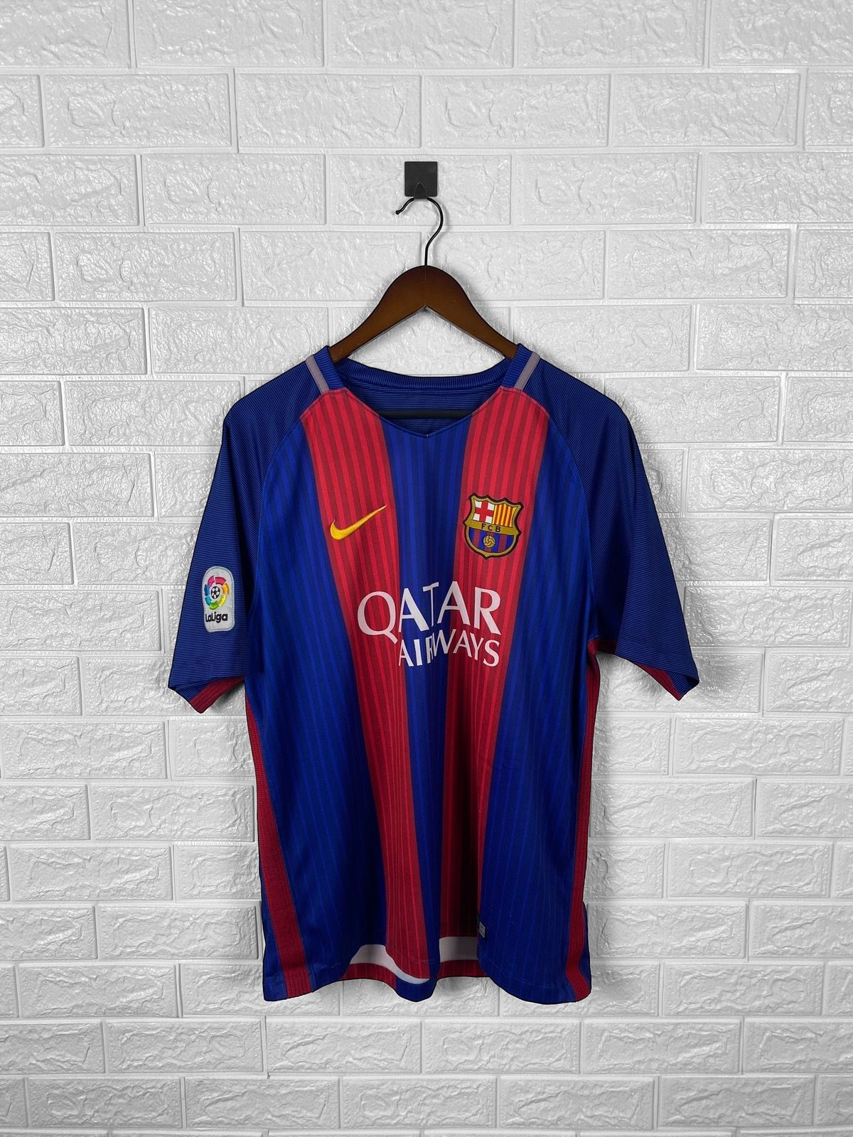 Pre-owned Jersey X Nike Barcelona 2016 2017 Football Soccer Jersey In Blue/red