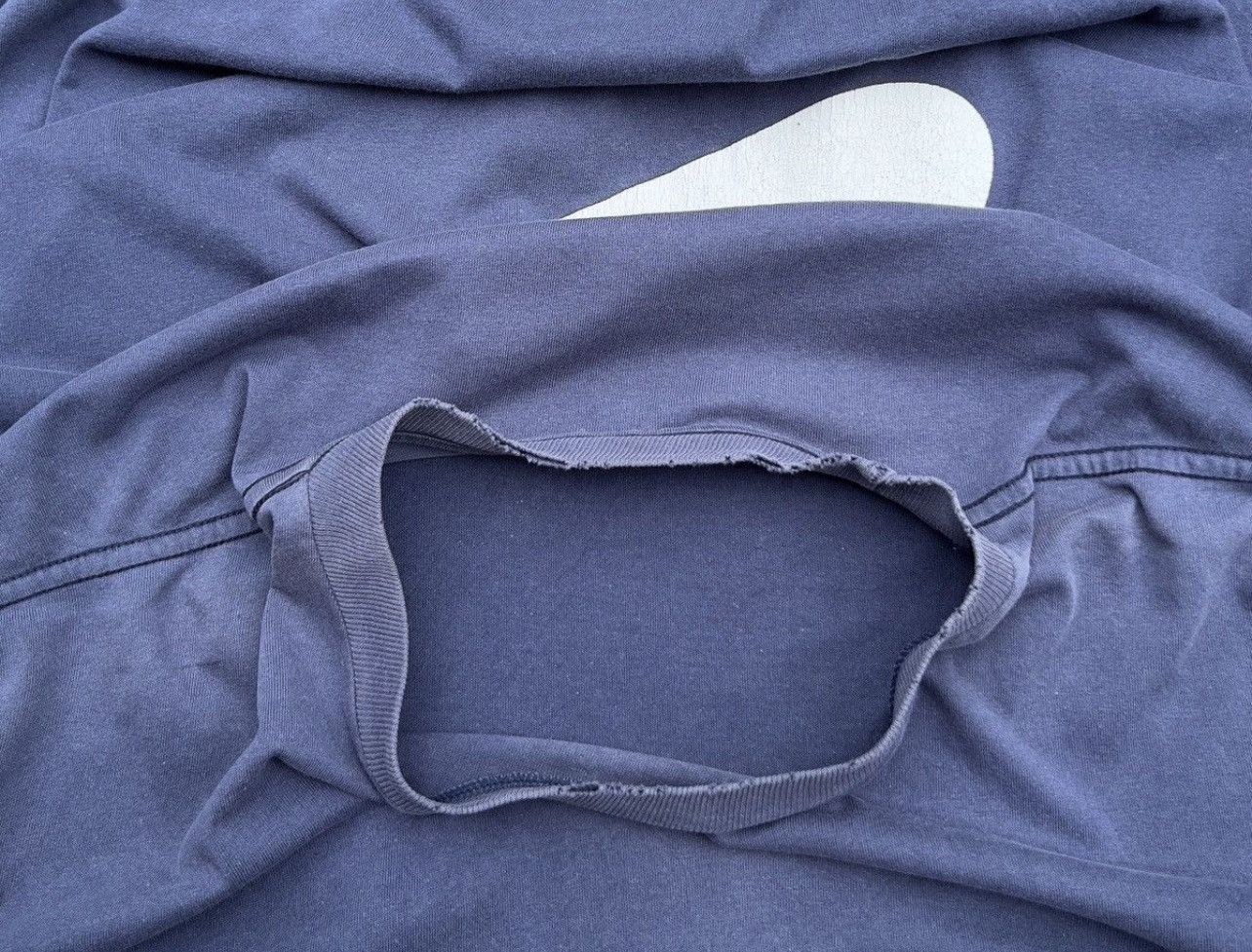 Nike Vintage 90s Nike Backhit spellout Baggy Boxy Sunfaded Tees Size US XXL / EU 58 / 5 - 6 Thumbnail