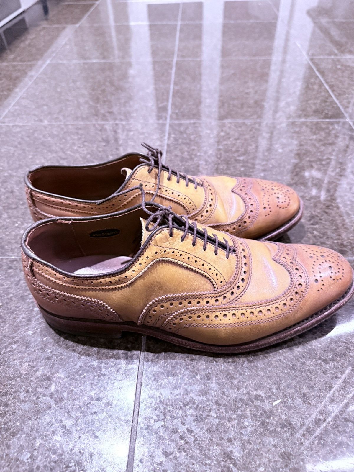 Allen Edmonds Walnut/Tan Allen Edmonds McAllister in 8EE Size US 8 / EU 41 - 4 Thumbnail