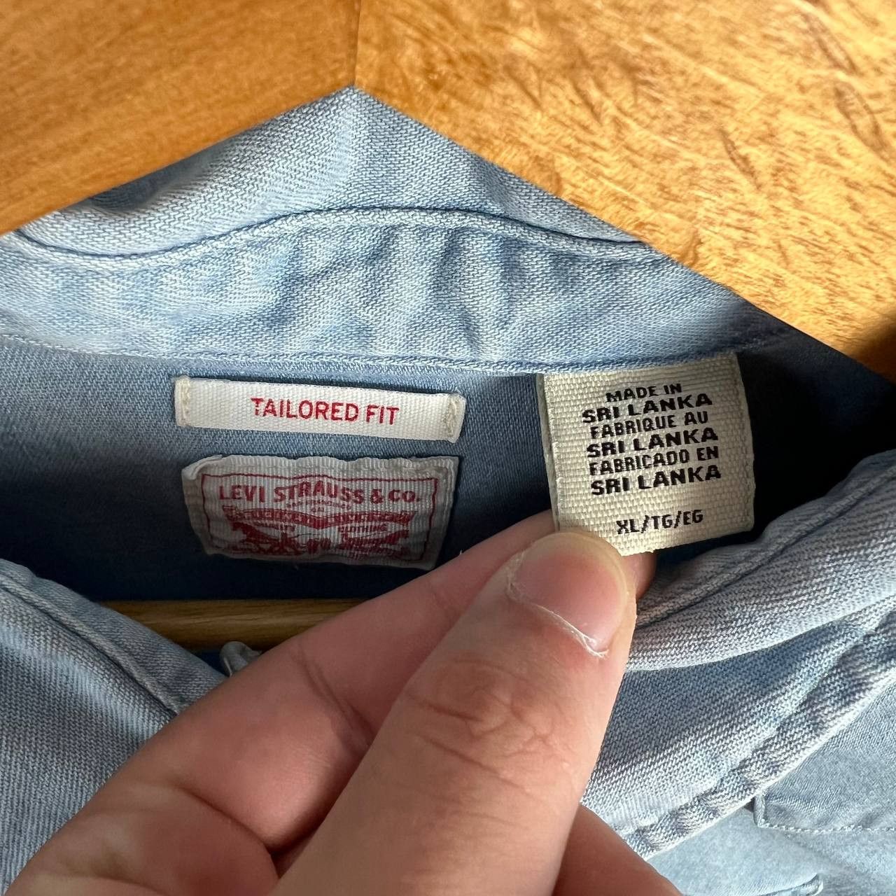 Levi's Levi's Vintage Denim Shirt Size XL / US 12-14 / IT 48-50 - 2 Thumbnail