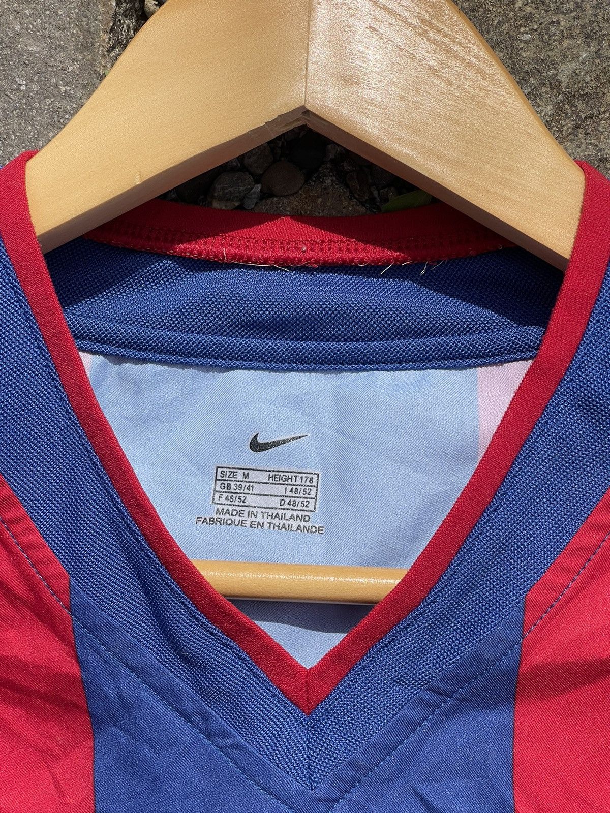 Nike × Vintage 2002 Nike Vintage Barcelona rare soccer jersey Travis Scott Size US M / EU 48-50 / 2 - 9 Thumbnail