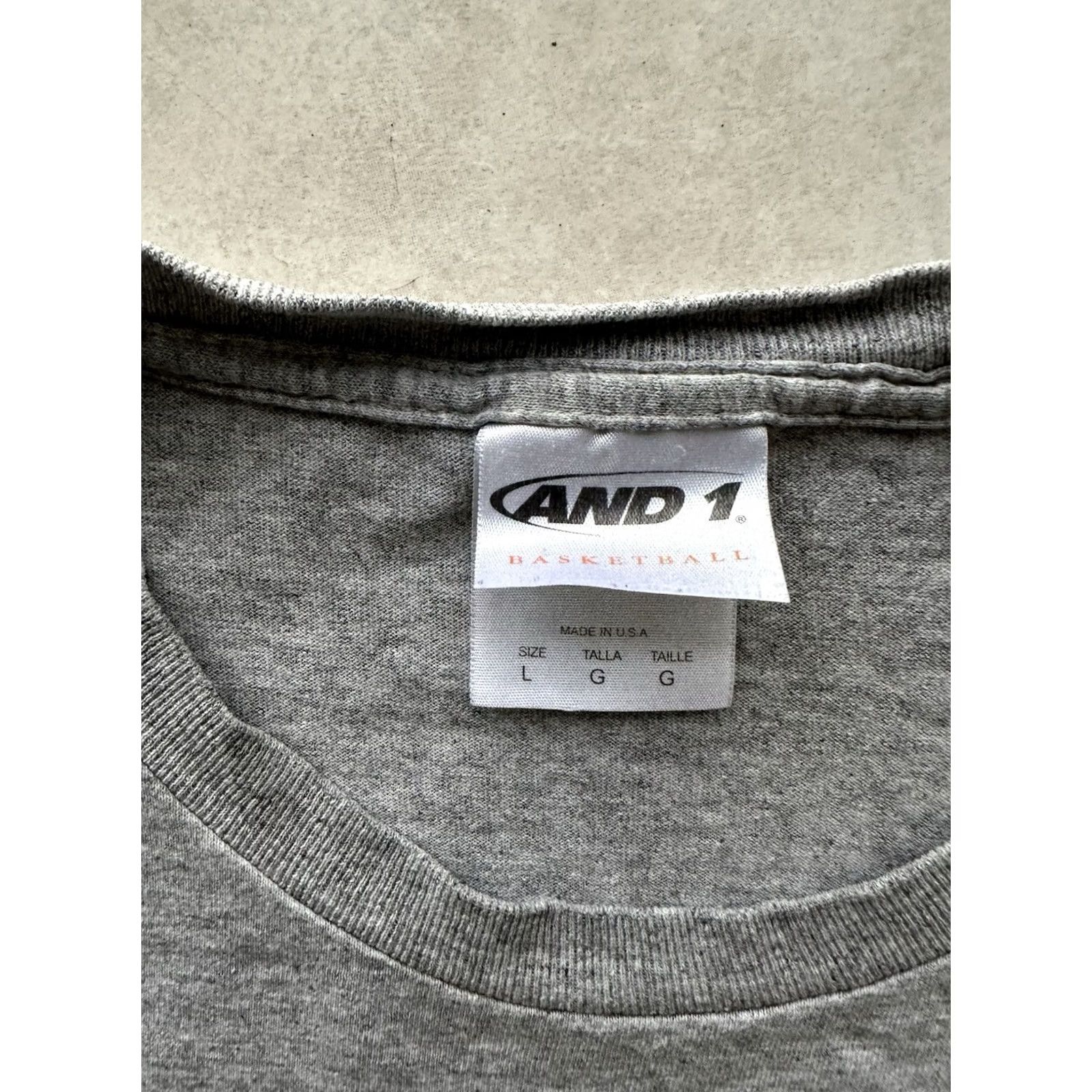 Vintage VINTAGE AND1 Basketball Slam Dunk Logo Graphic T-Shirt Gray Mens Sz Large USA MADE Size US L / EU 52-54 / 3 - 4 Thumbnail
