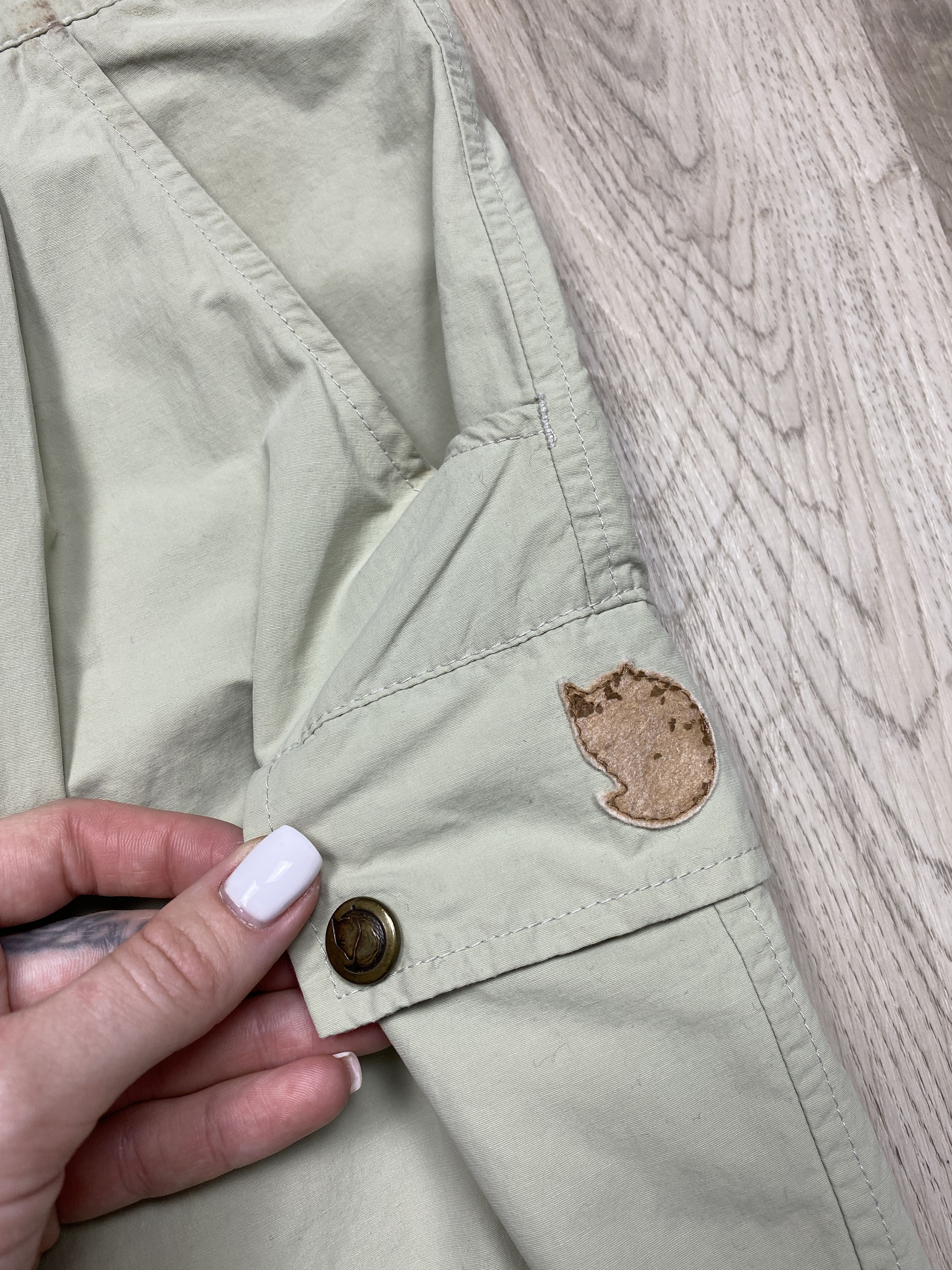 Fjallraven Fjallraven Vintage Mens Cargo Shorts Size US 32 / EU 48 - 4 Thumbnail