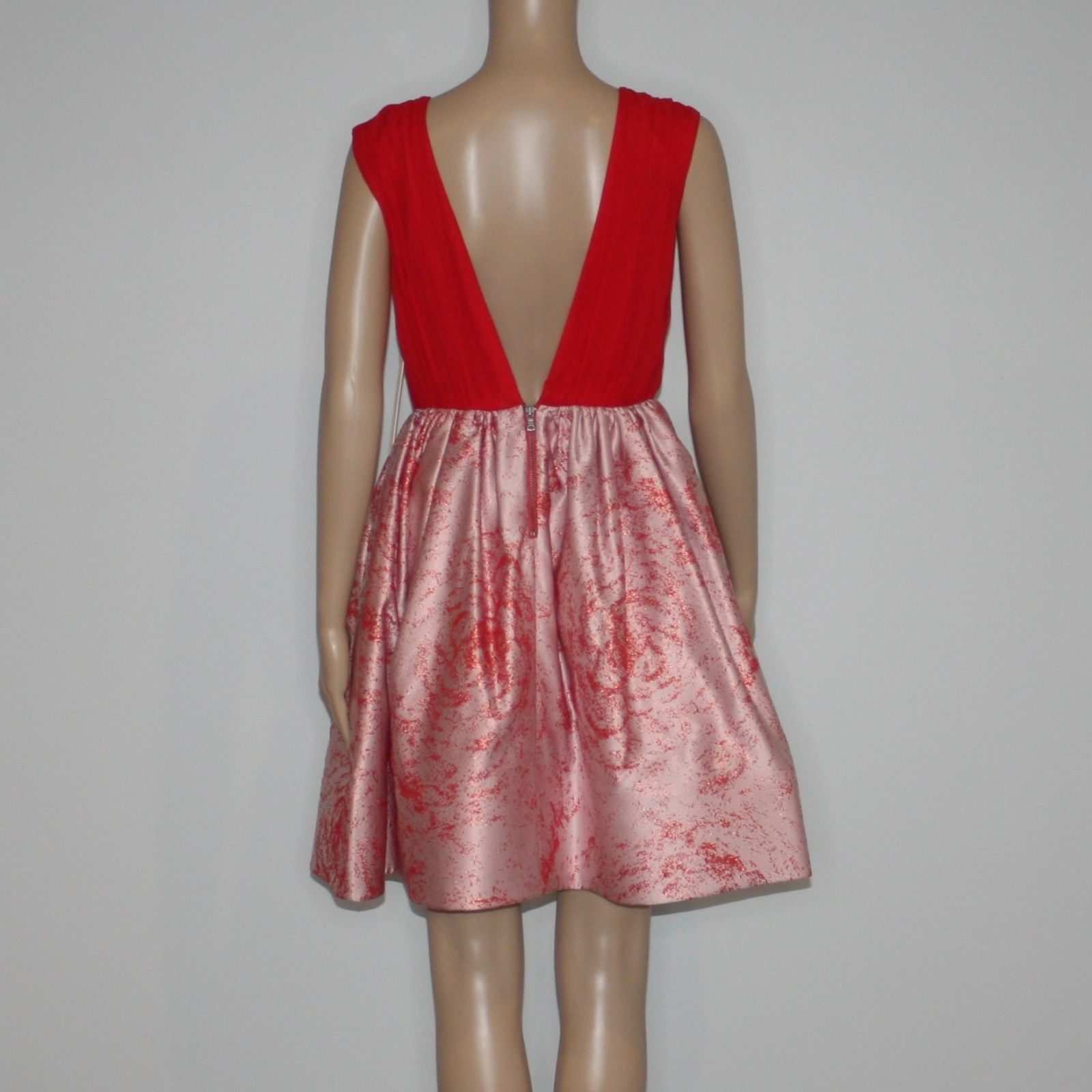 Alice + Olivia Kirie Silk & Metallic Jacquard Dress in Red Color and size 6 Size M / US 6-8 / IT 42-44 - 10 Thumbnail
