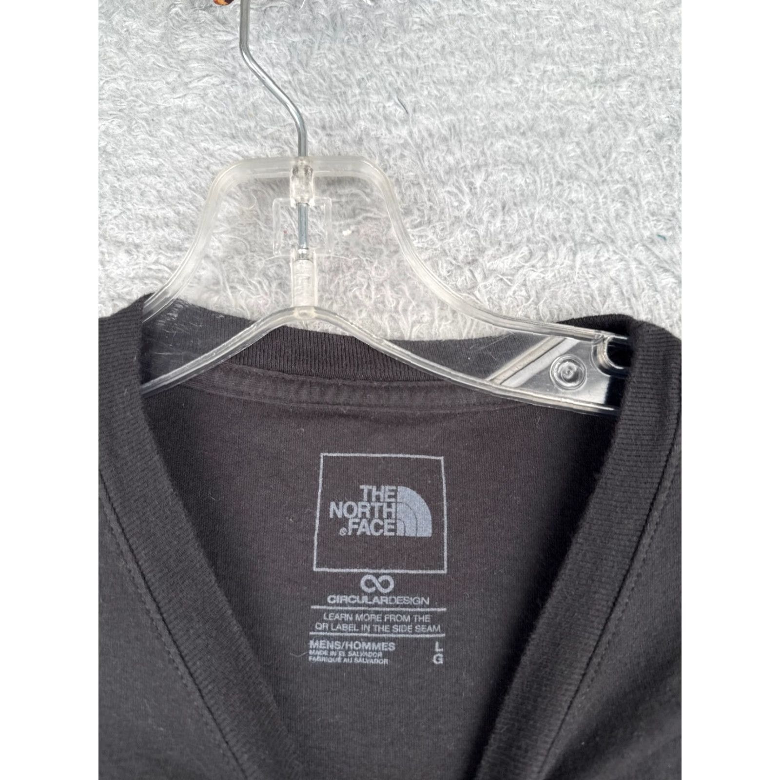 The North Face VINTAGE The North Face Shirt Men Large Black Short Sleeve Crew Neck Cotton Hike Camp All Seasons Logo Mens Size US L / EU 52-54 / 3 - 7 Thumbnail