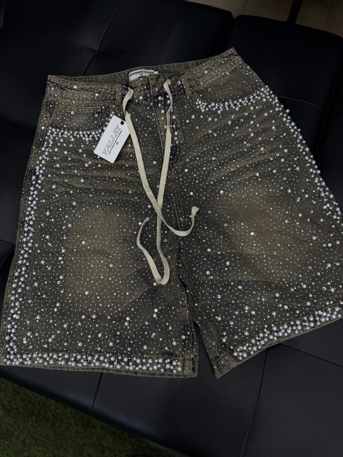 Vale Valley Vale Blue Rhinestone Shorts Size 30 (NEW) Size US 30 / EU 46 - 1 Thumbnail