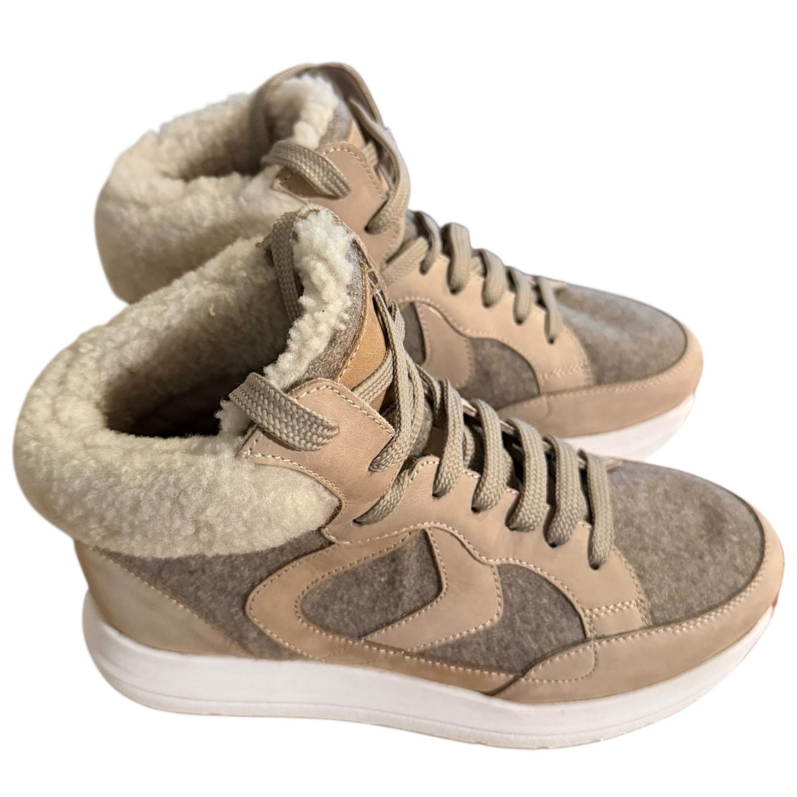 Other Voile Blanche Maran High Top Shearling Sneaker Beige Size 36 Size US 5.5 / IT 35.5 - 1 Thumbnail
