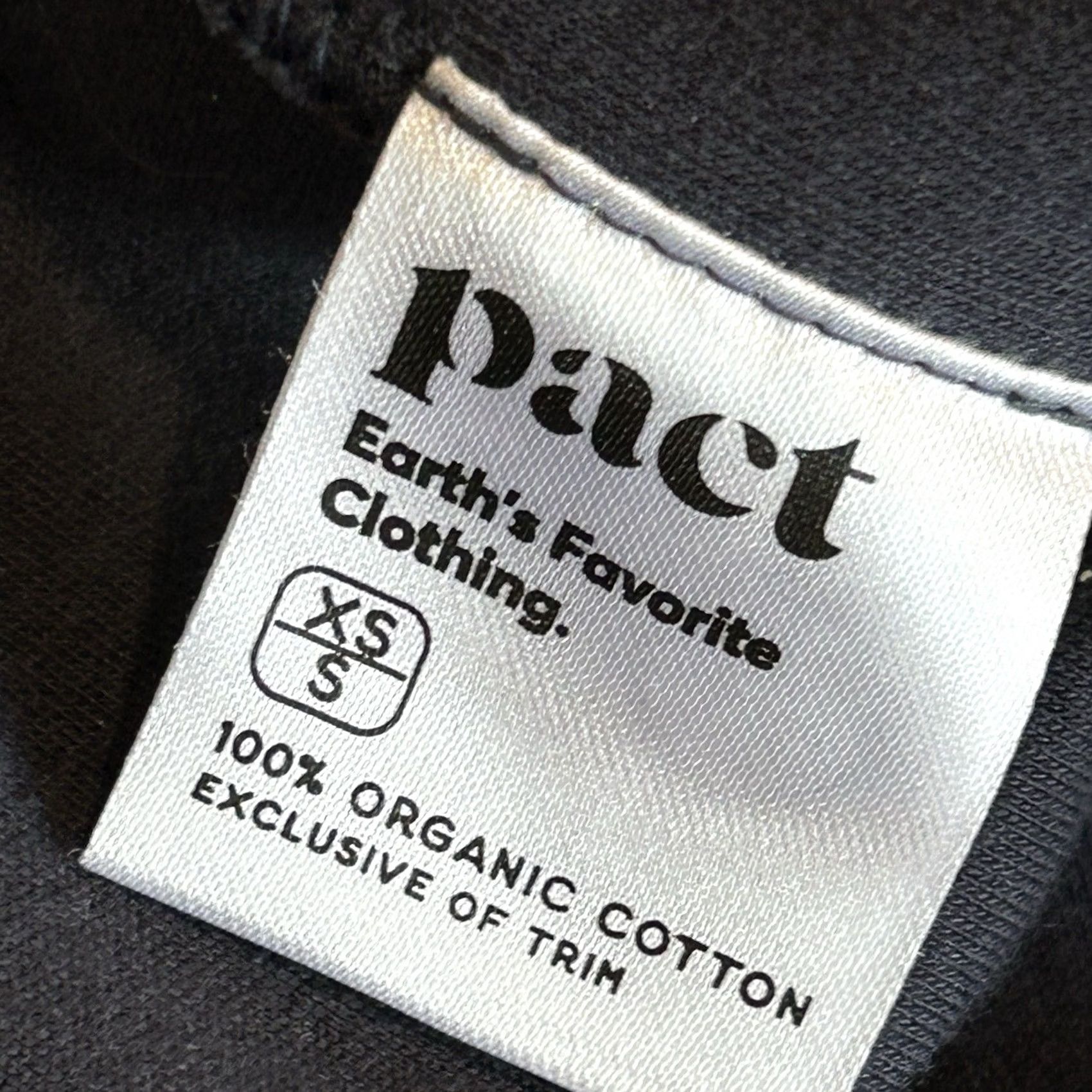 Vintage Pact Organic Airplane Wrap Cardigan Women’s XS/S Knit Open-Knit Open Neckline Black Dolman Sleeve Pockets Machine Washable Relaxed Cardigan Size XS / US 0-2 / IT 36-38 - 5 Thumbnail