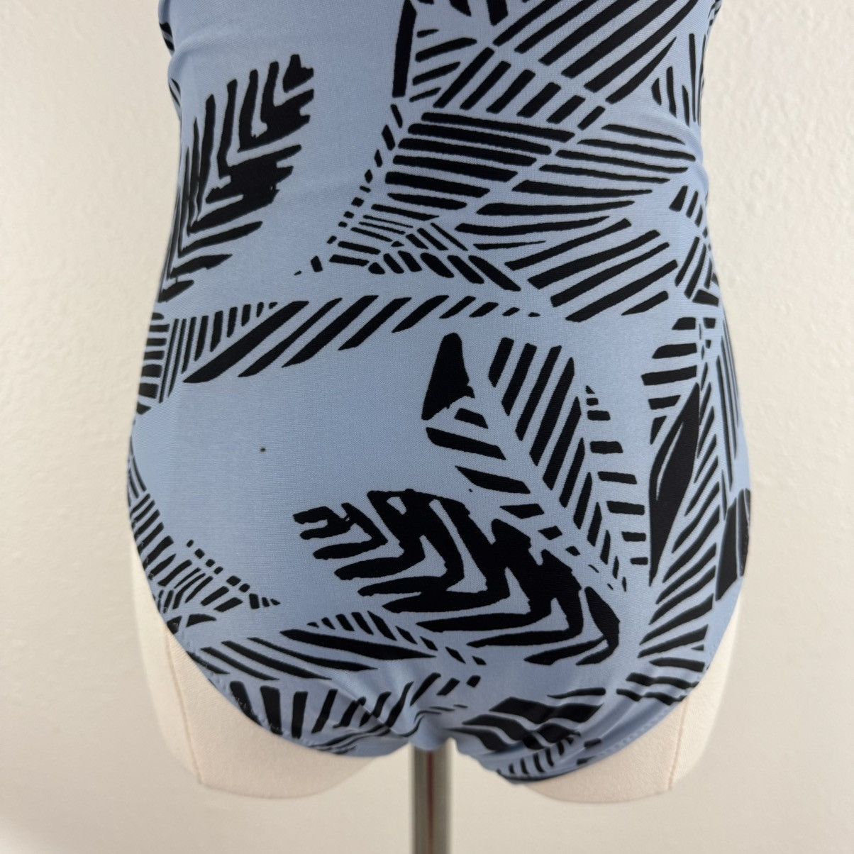 Other AERIE Blue Cheeky Strapless Triple Knot One Piece Swimsuit Size XS / US 0-2 / IT 36-38 - 12 Thumbnail