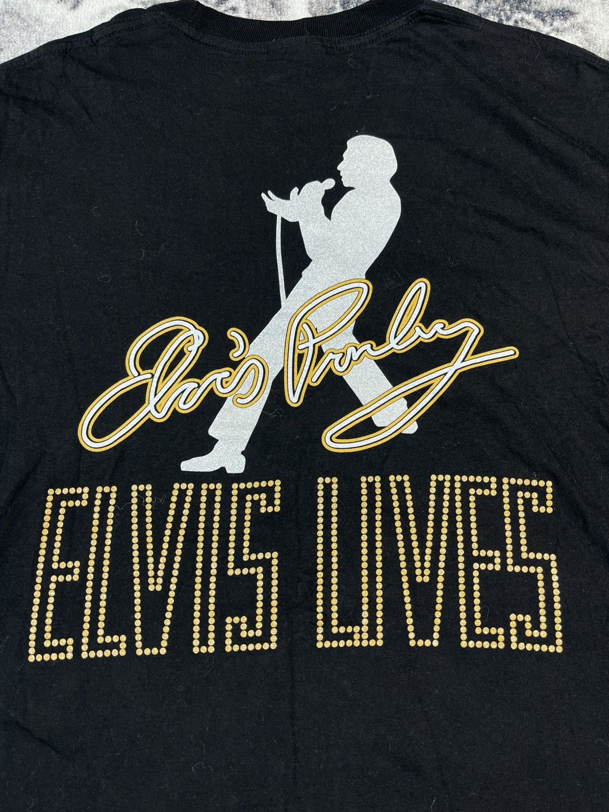 Band Tees Vintage Elvis Presley Rock Tees Graphic T-Shirt USA L Size US L / EU 52-54 / 3 - 8 Thumbnail