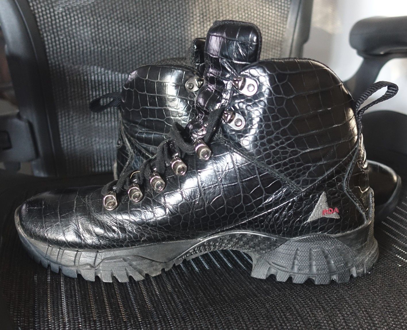 Alyx x Roa Croc boot