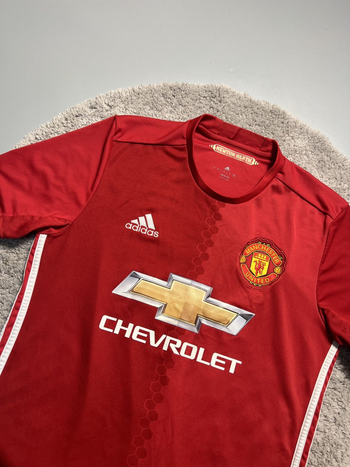 Adidas Manchester United Adidas Chevrolet T-Shirt Soccer Jersey Size US M / EU 48-50 / 2 - 2 Thumbnail