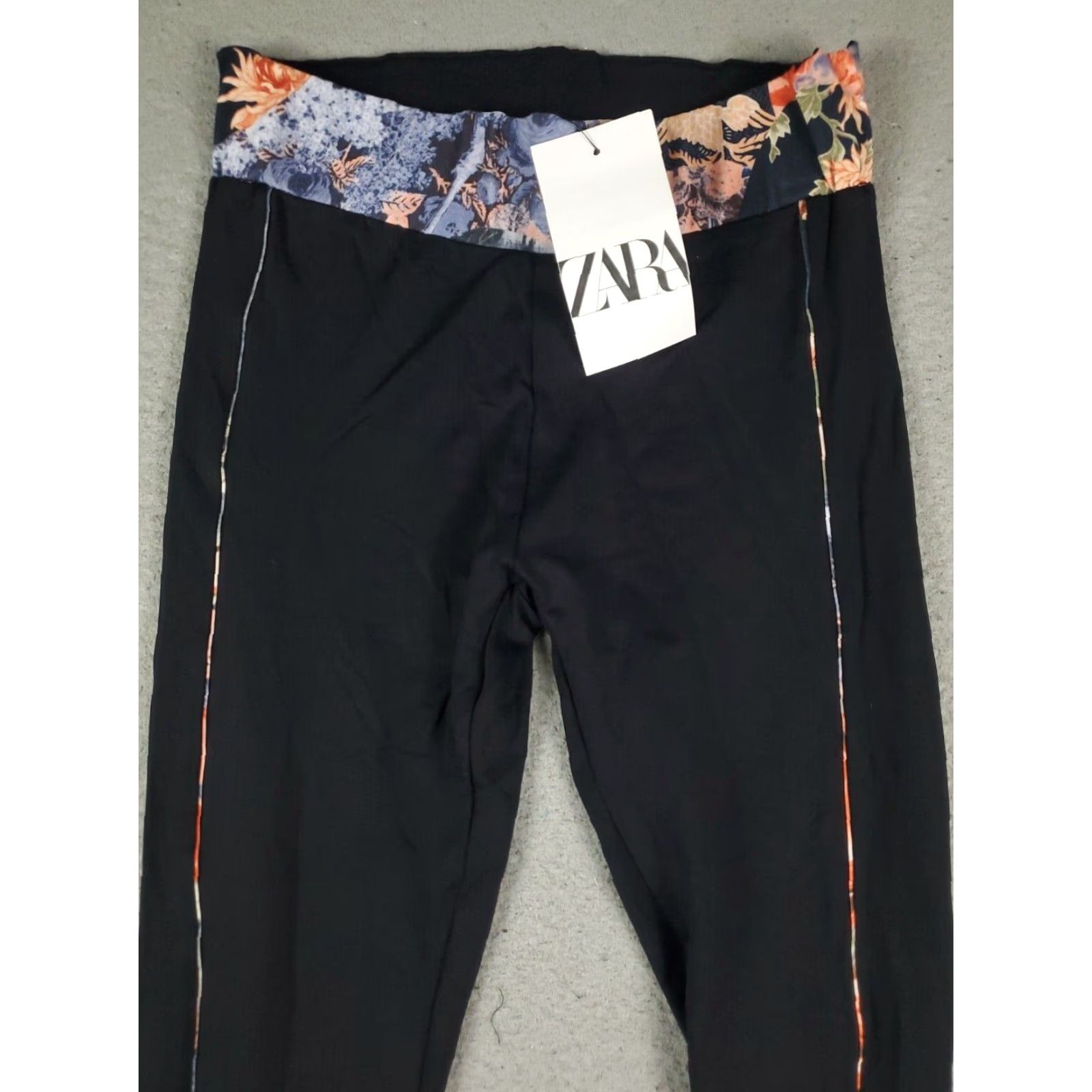 Zara Zara Pants Womens Size Medium Black Floral Accents Yoga Stretch Leggings Ladies Size 32" / US 10 / IT 46 - 2 Thumbnail