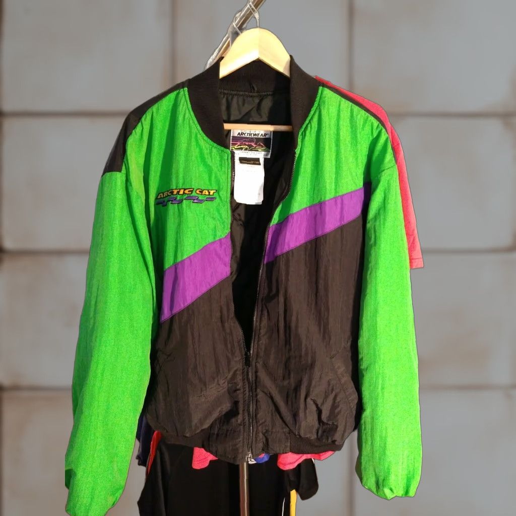 Vintage VINTAGE Arctic Cat Winter Bubble Windbreaker Jacket Made In Canada Size L 80s Size US L / EU 52-54 / 3 - 1 Thumbnail