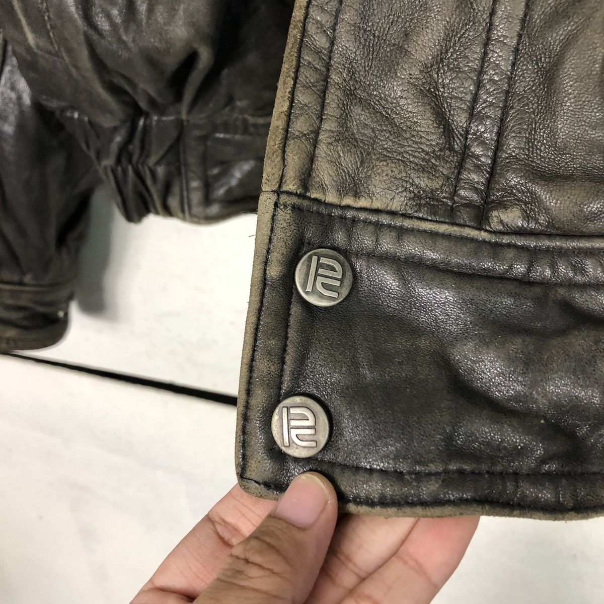Japanese Brand Robert Comstock Vintage Black Leather Bomber Jacket Size US M / EU 48-50 / 2 - 17 Thumbnail