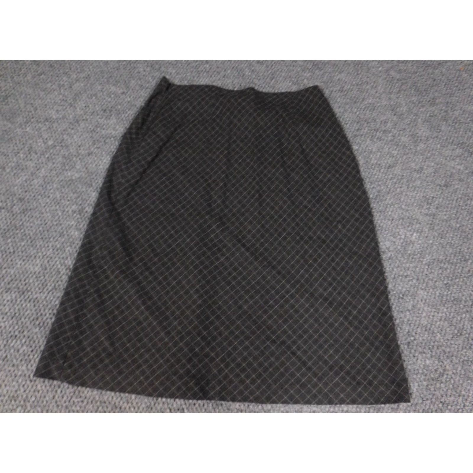 Old Navy Old Navy Skirt Womens 8 Gray Plaid A-Line Knee Length Casual Cotton Canvas Zipper Lined Regular Mid 8 Gray Size 30" / US 8 / IT 44 - 7 Thumbnail
